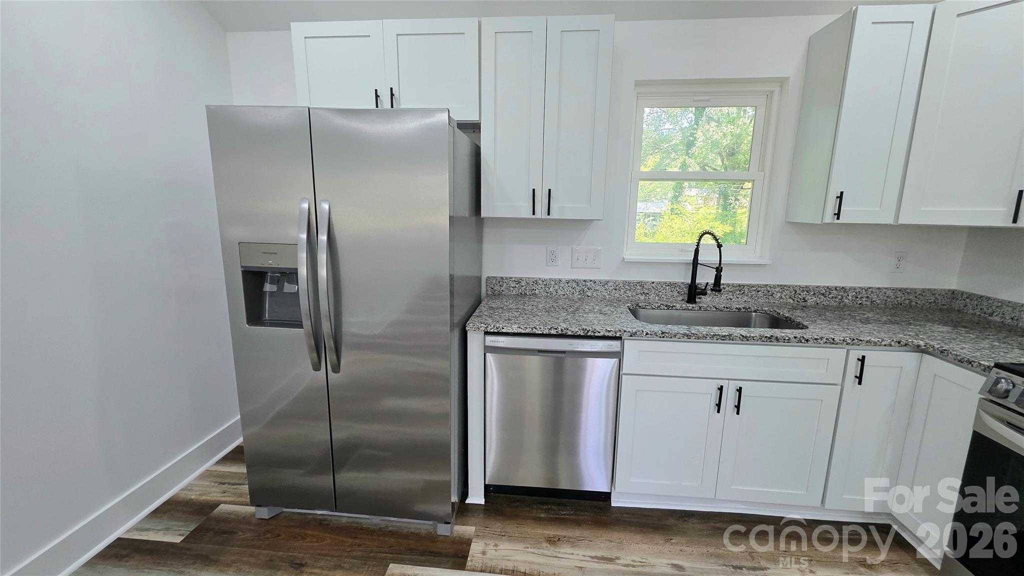 513 E Ohio Avenue Property Photo 13