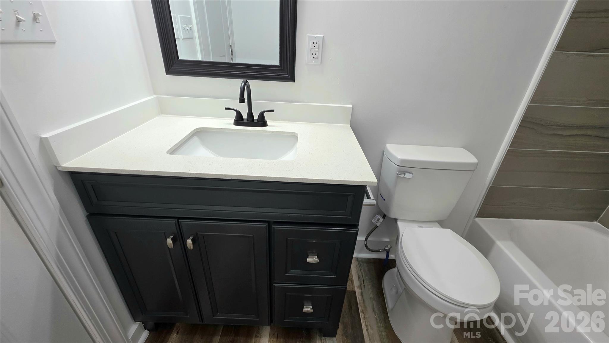 513 E Ohio Avenue Property Photo 17