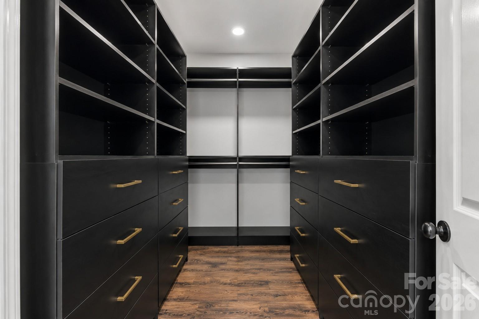 5718 White Store Road Property Photo 18