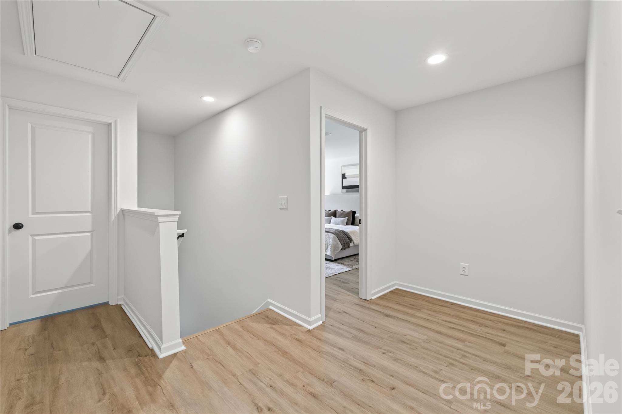 5226 Hickory Lane Property Photo 13