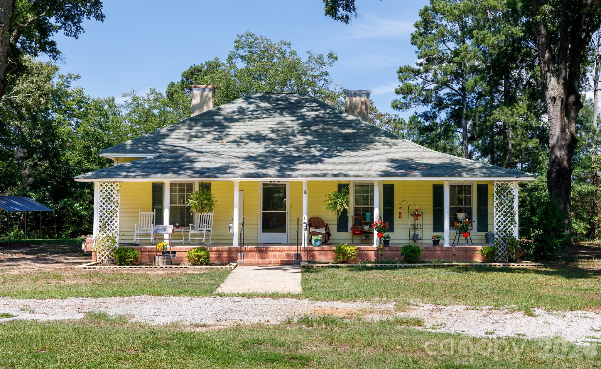 12173 Old Douglass Road Property Photo 1