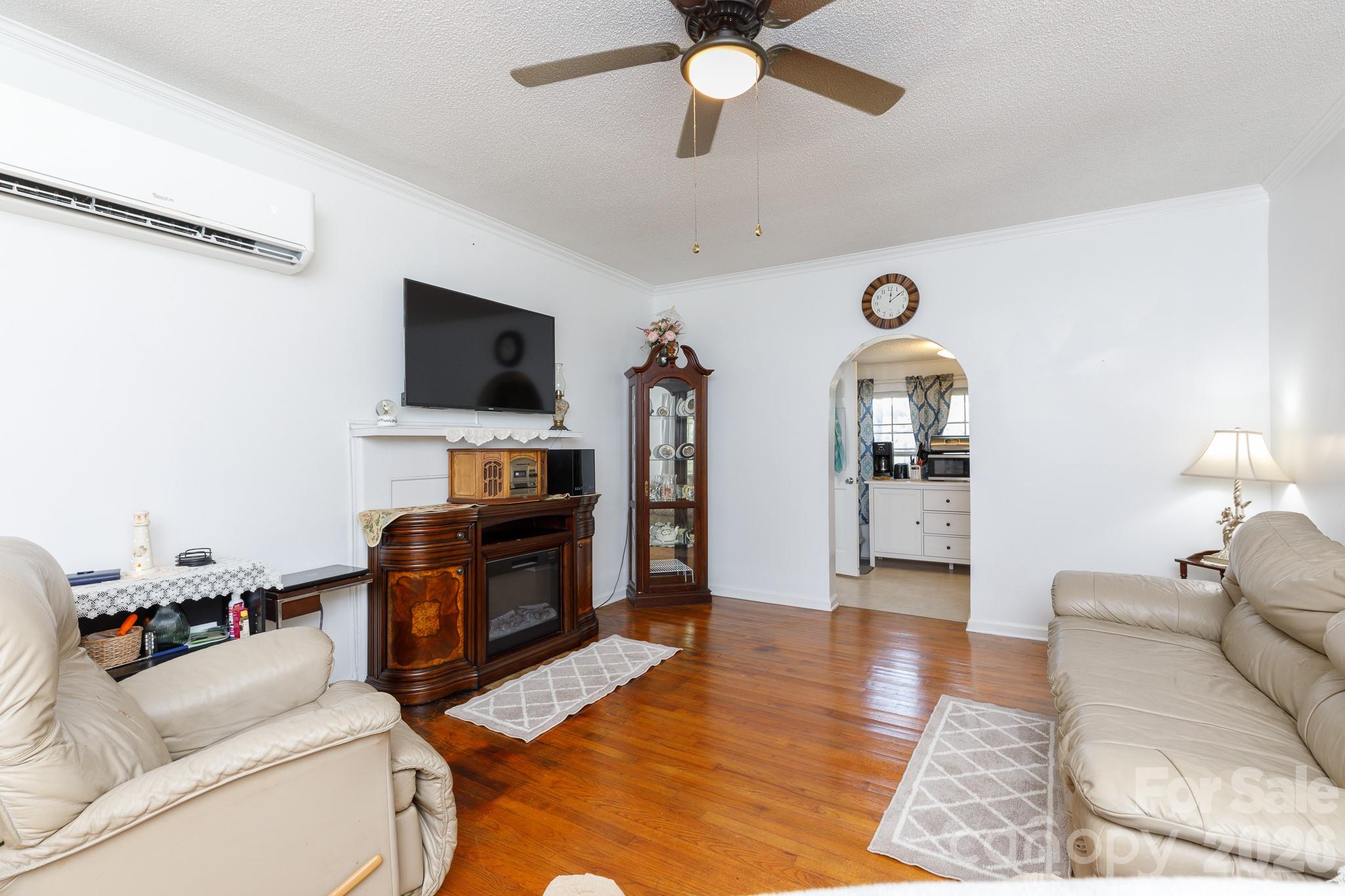 12173 Old Douglass Road Property Photo 9