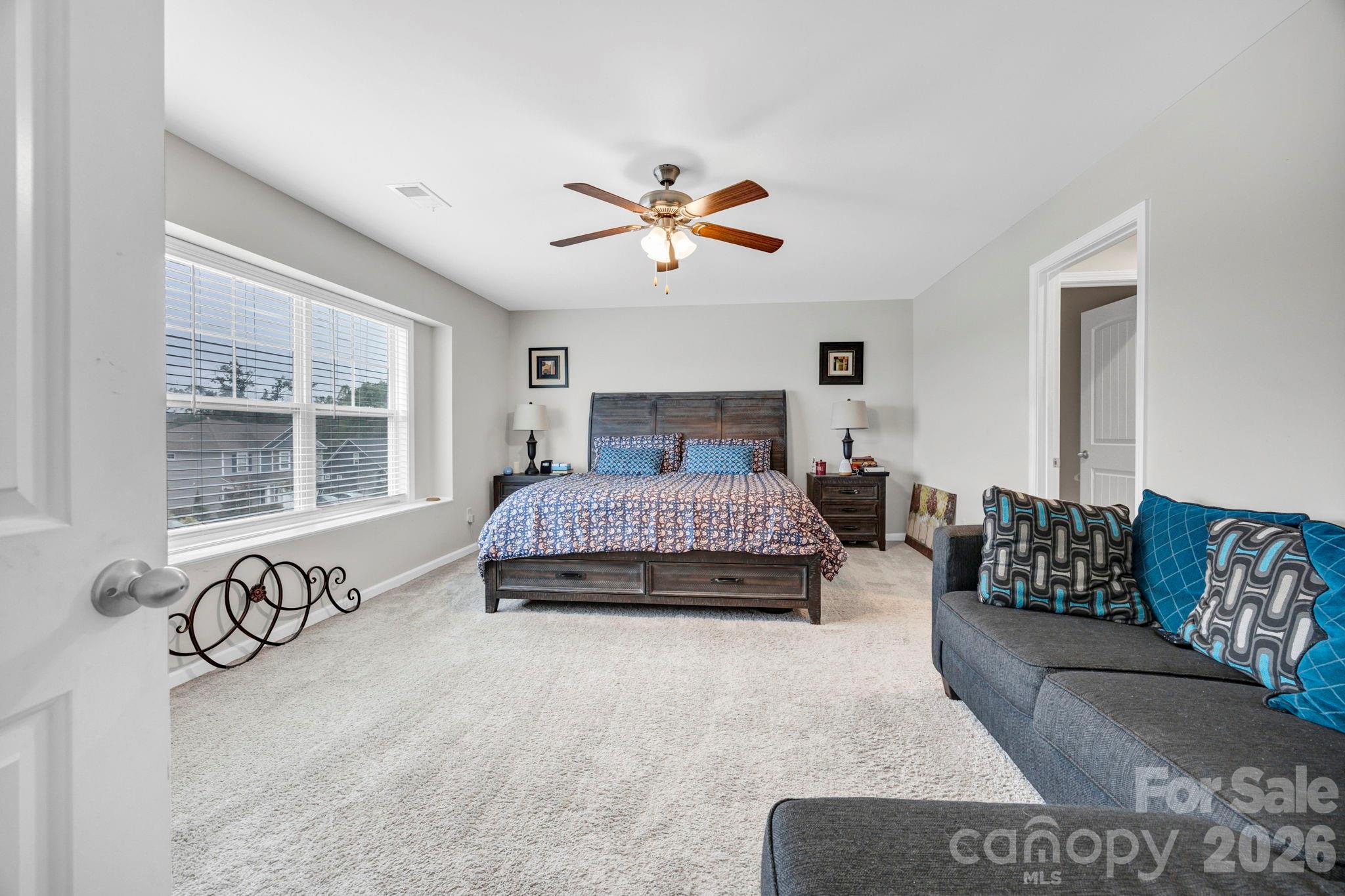 102 Calming Creek Way Property Photo 21