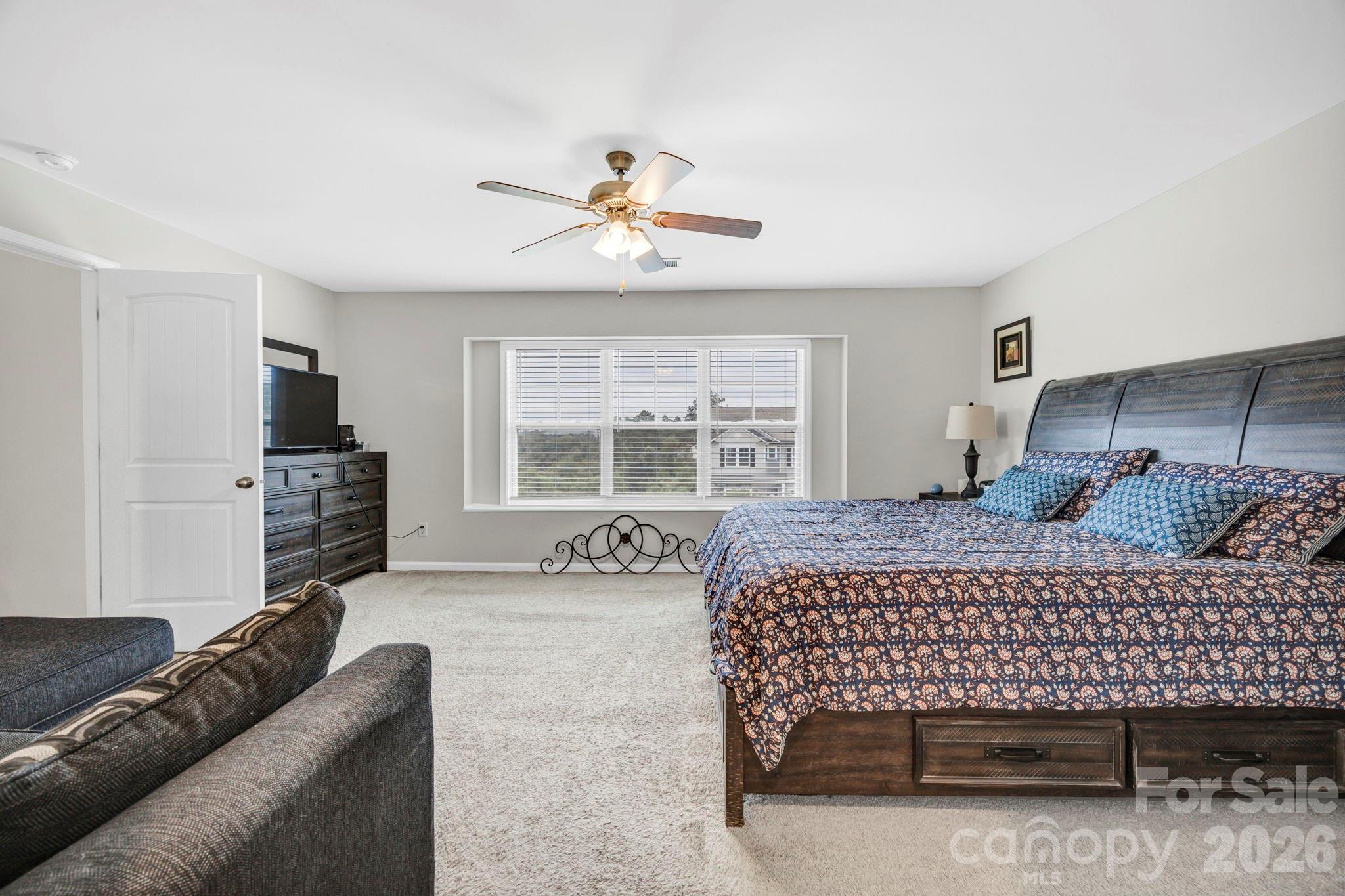 102 Calming Creek Way Property Photo 24