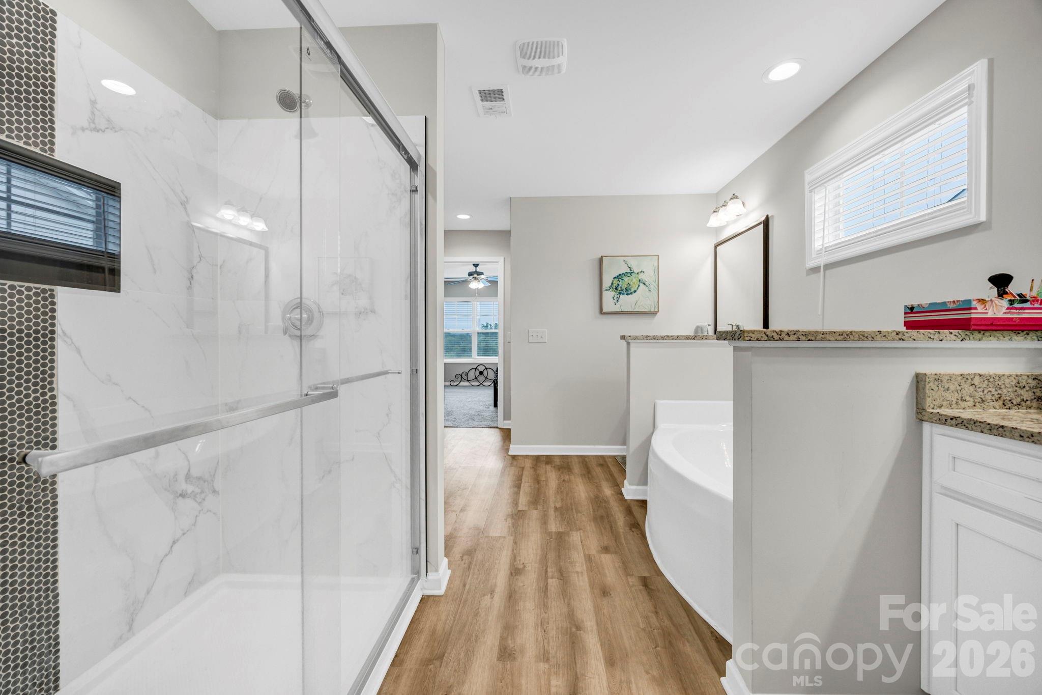 102 Calming Creek Way Property Photo 26