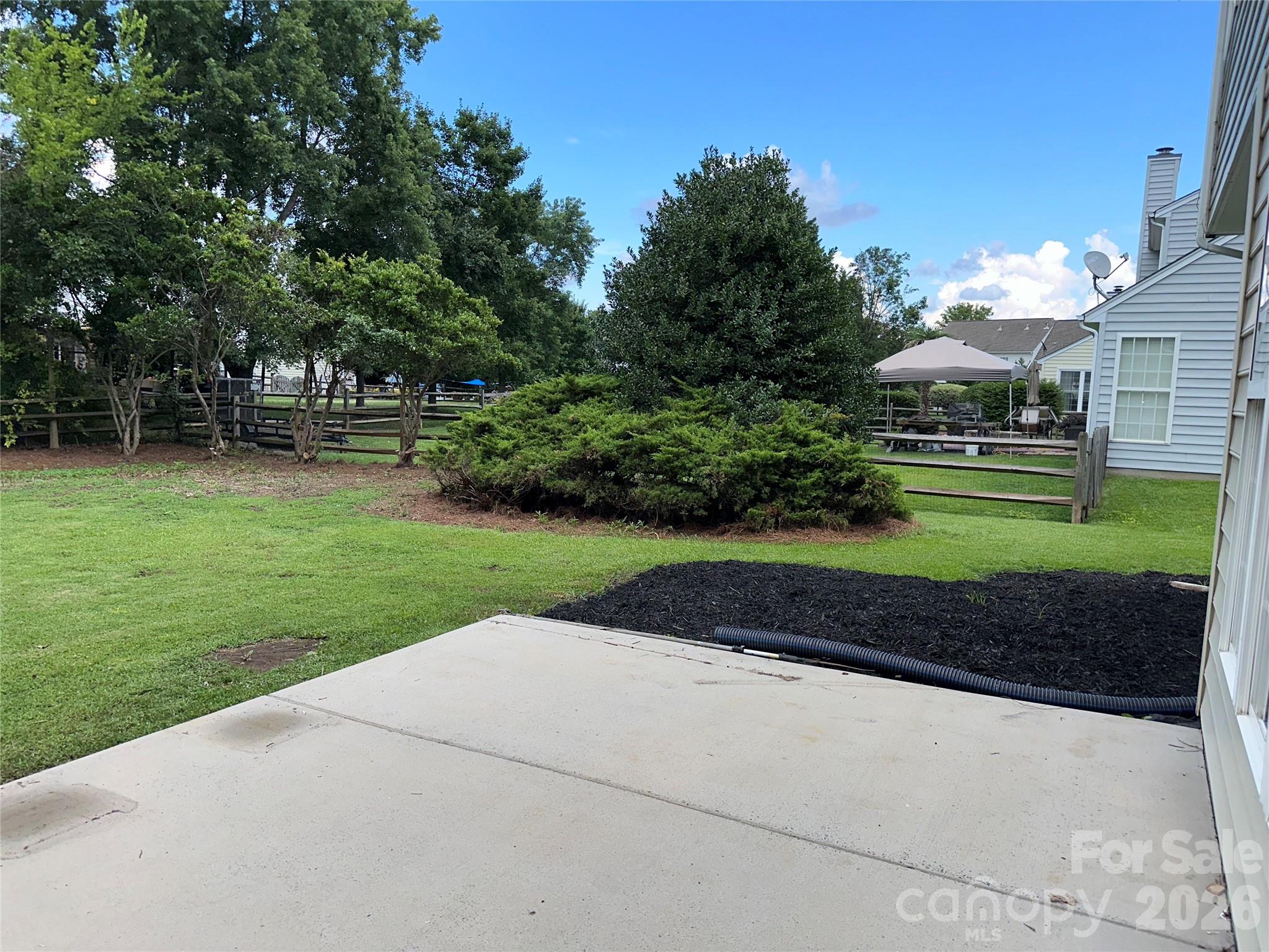 5867 Crimson Oak Court Property Photo 14