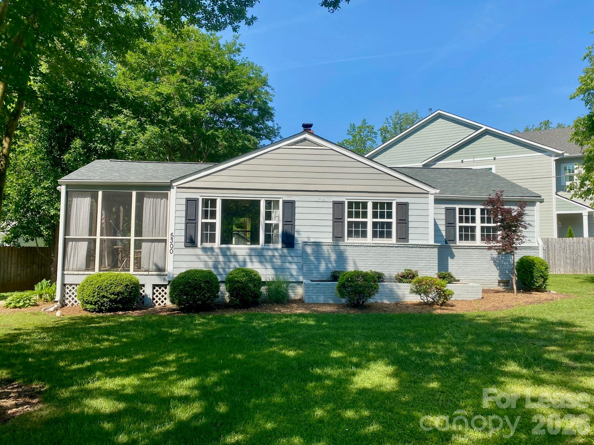 5300 Buckingham Drive Property Photo 15