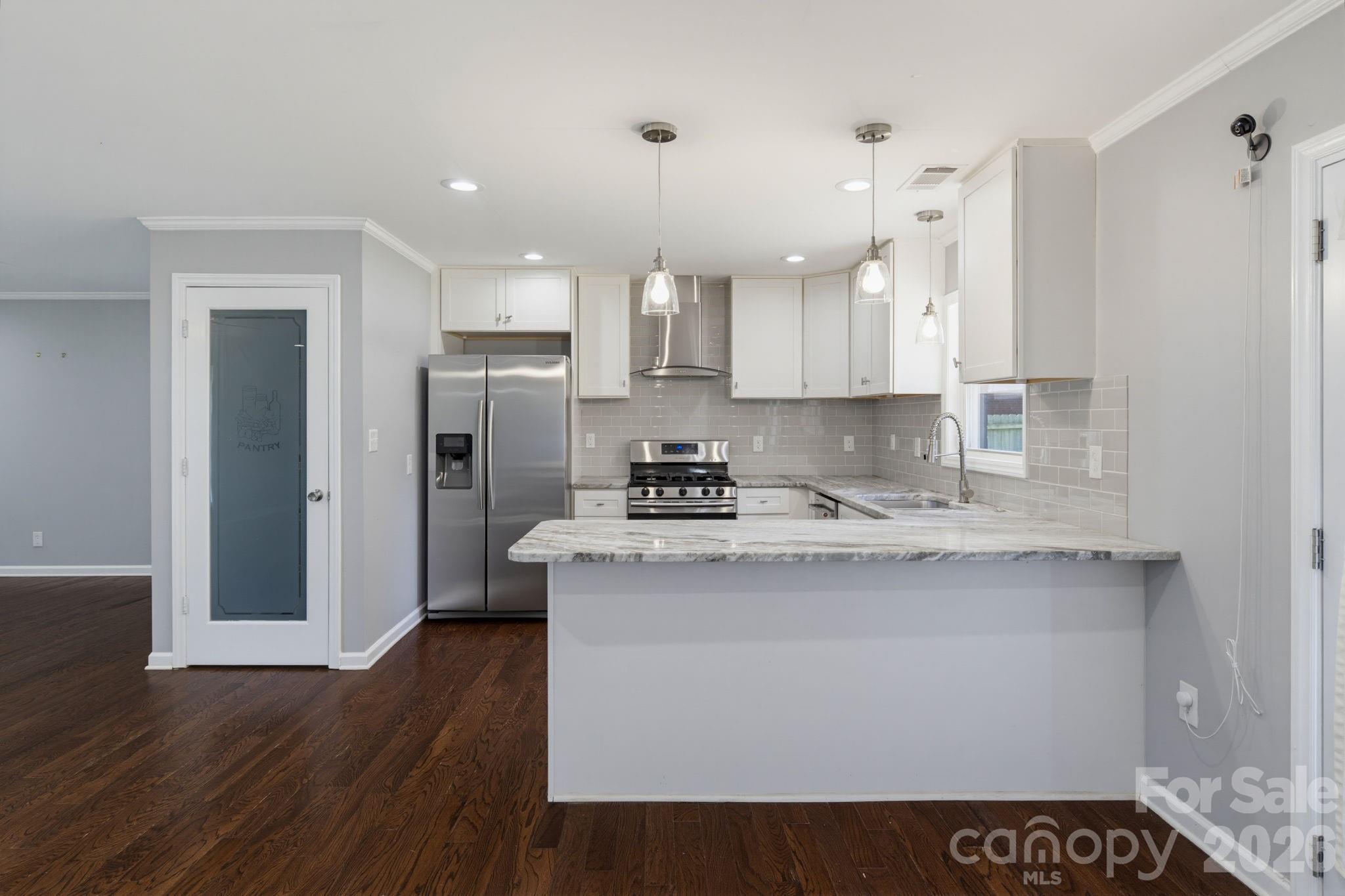 1742 Herrin Avenue Property Photo 13