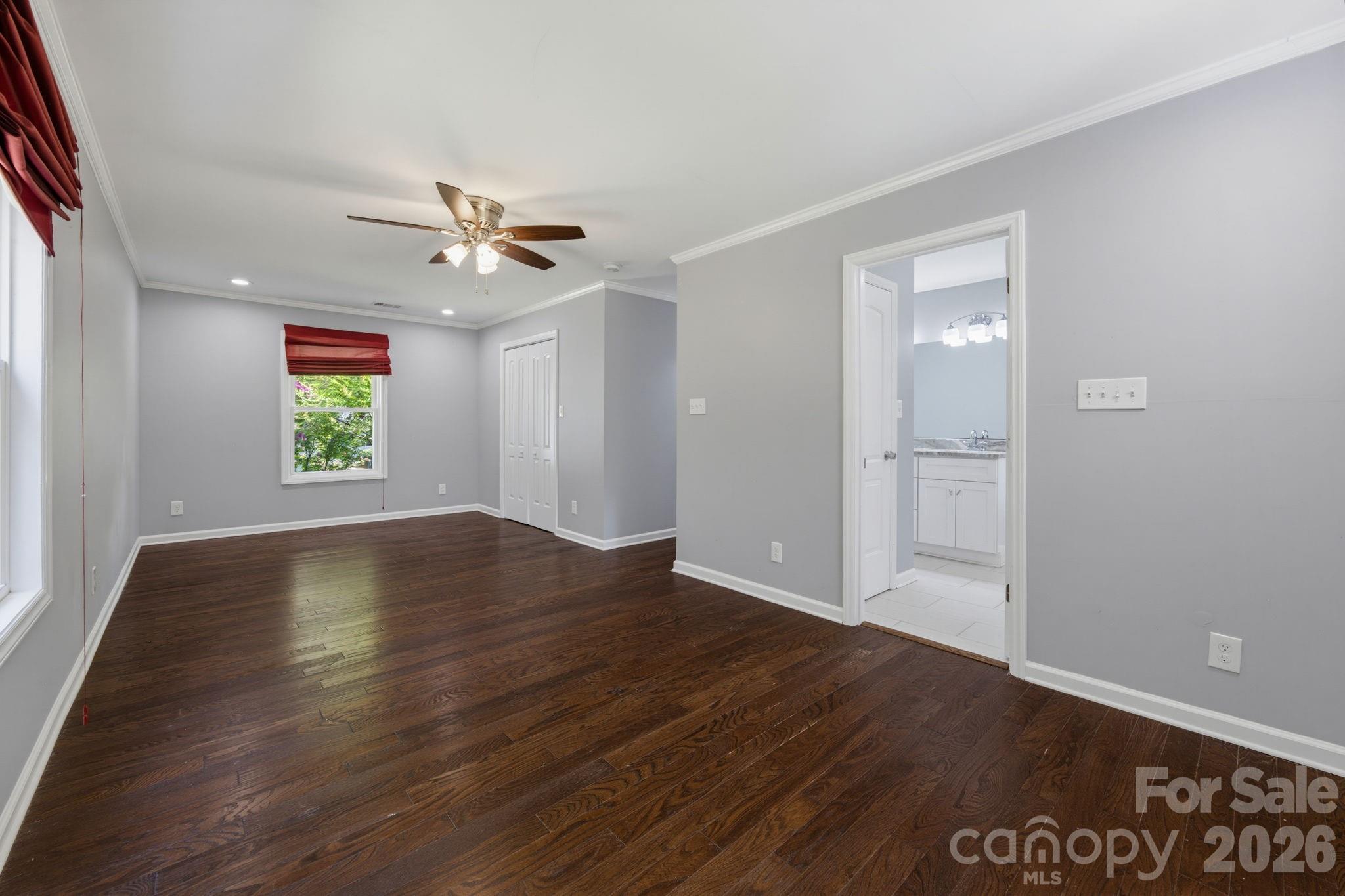 1742 Herrin Avenue Property Photo 18