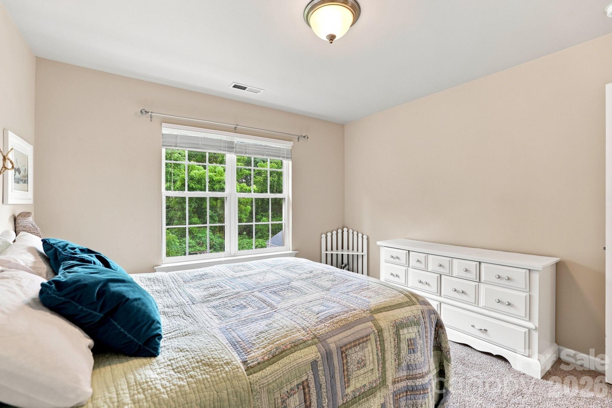4828 Mossy Cup Lane Property Photo 24