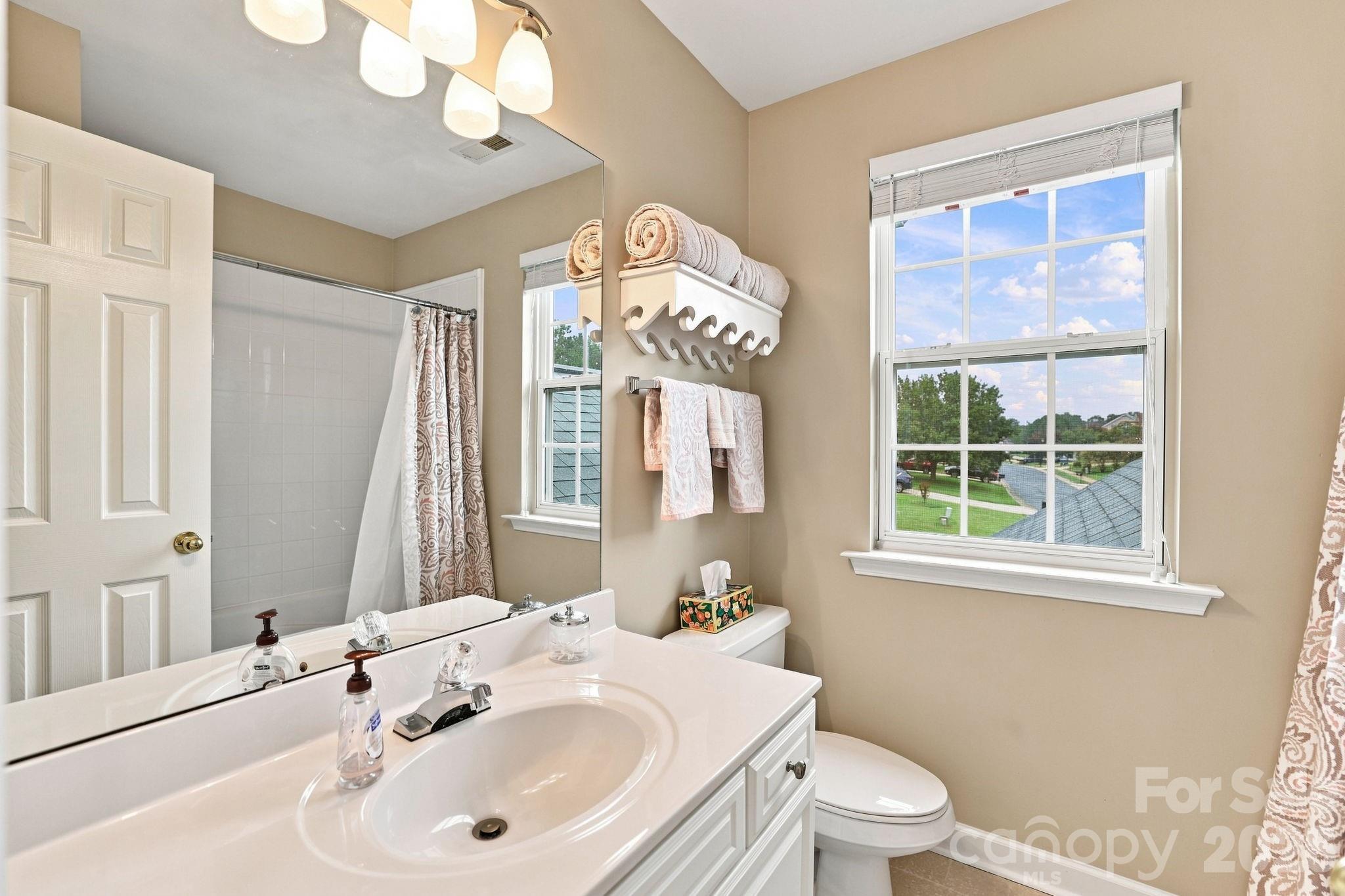 4828 Mossy Cup Lane Property Photo 27