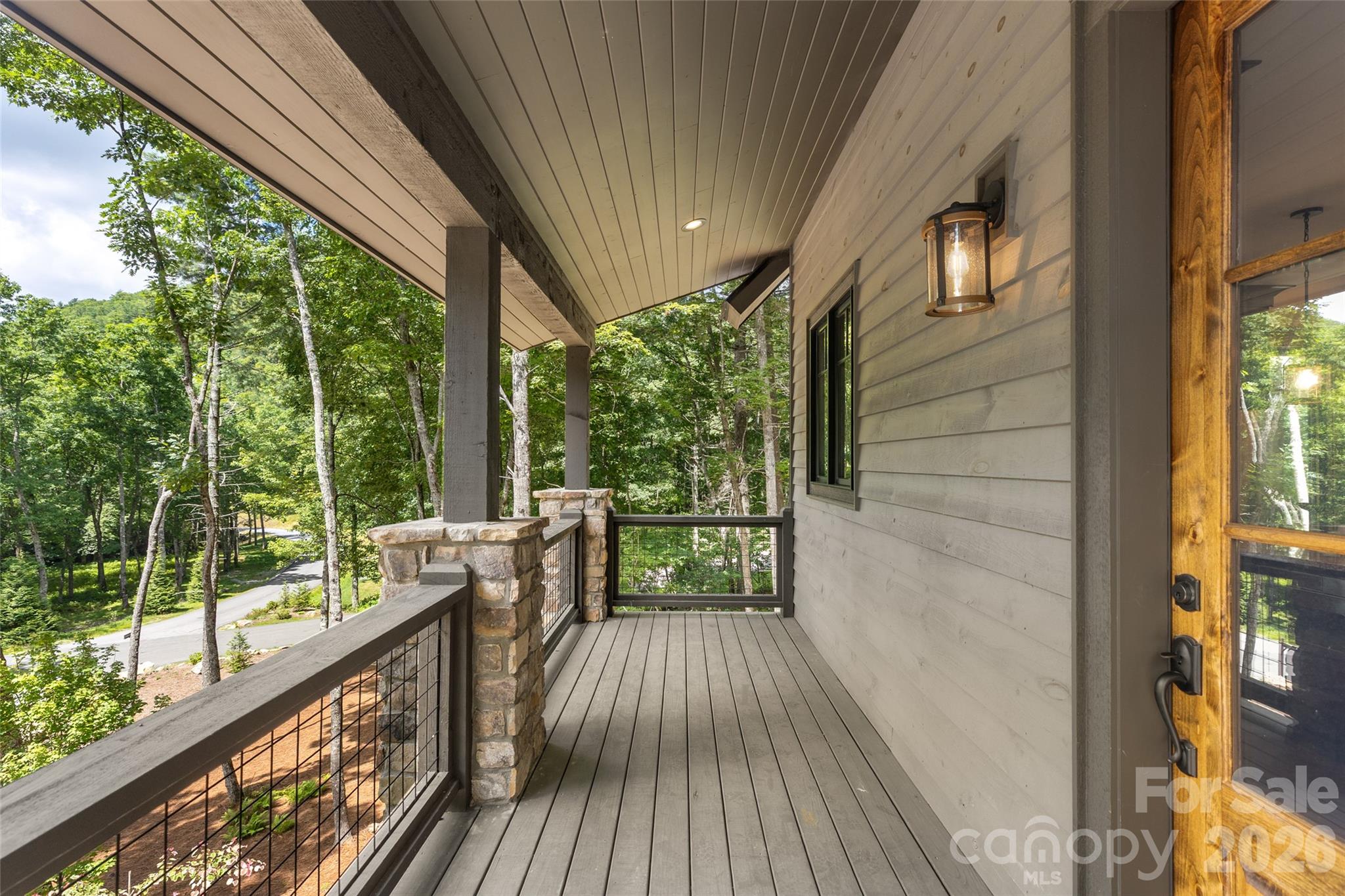 11 E Fish Camp Trail W19 Property Photo 4