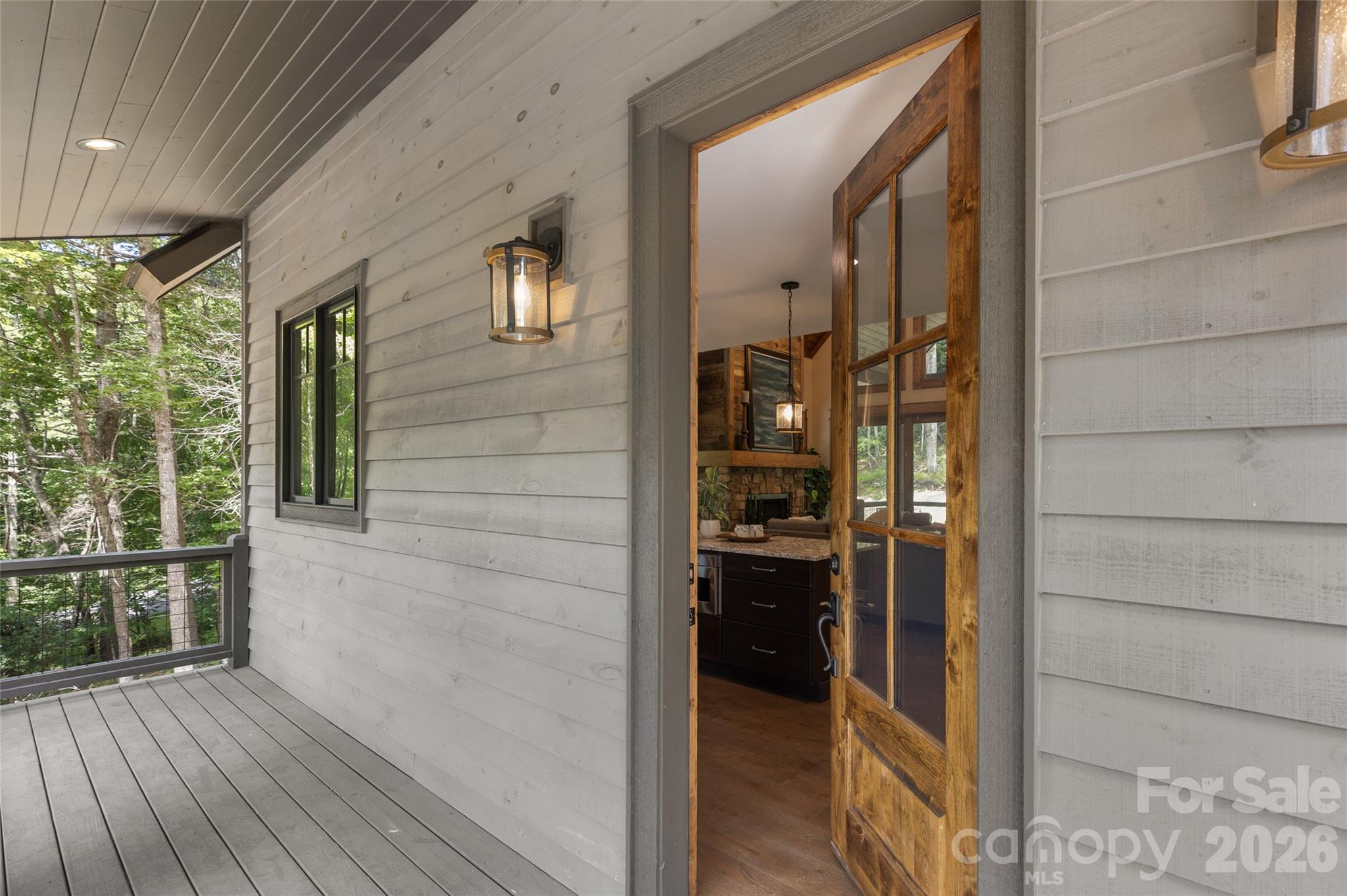 11 E Fish Camp Trail W19 Property Photo 6