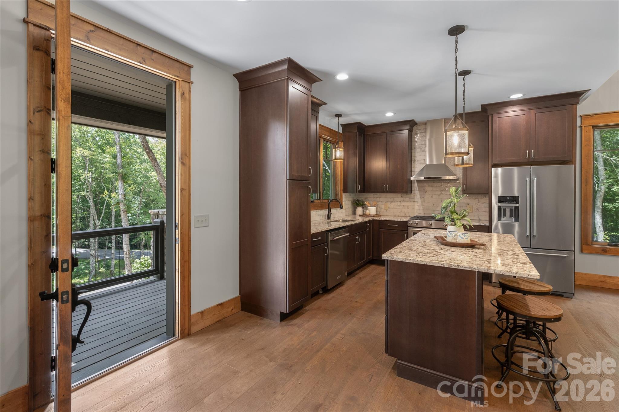 11 E Fish Camp Trail W19 Property Photo 7