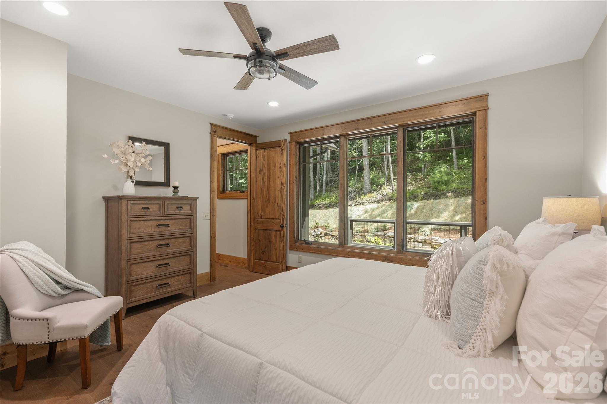 11 E Fish Camp Trail W19 Property Photo 24