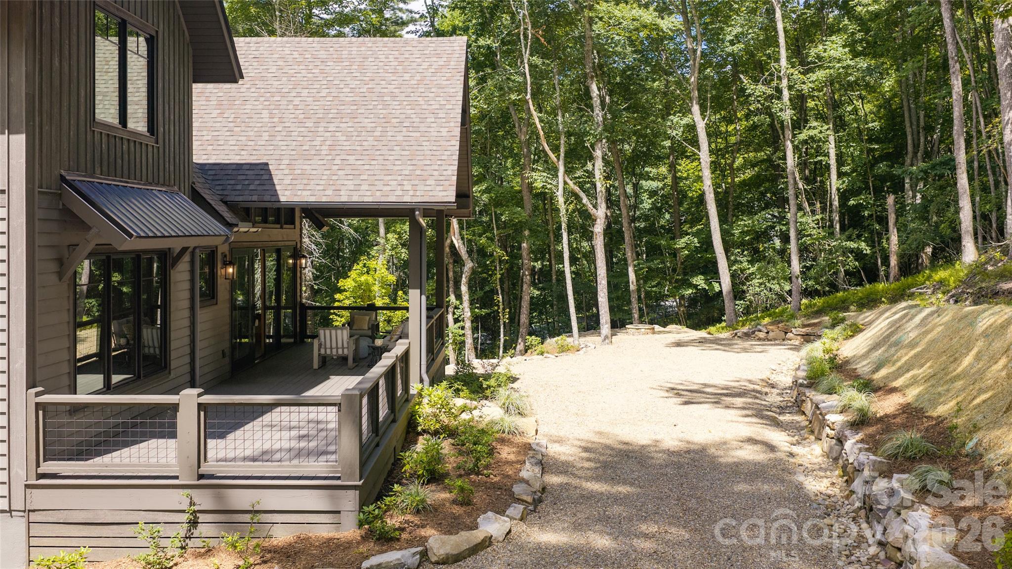 11 E Fish Camp Trail W19 Property Photo 33