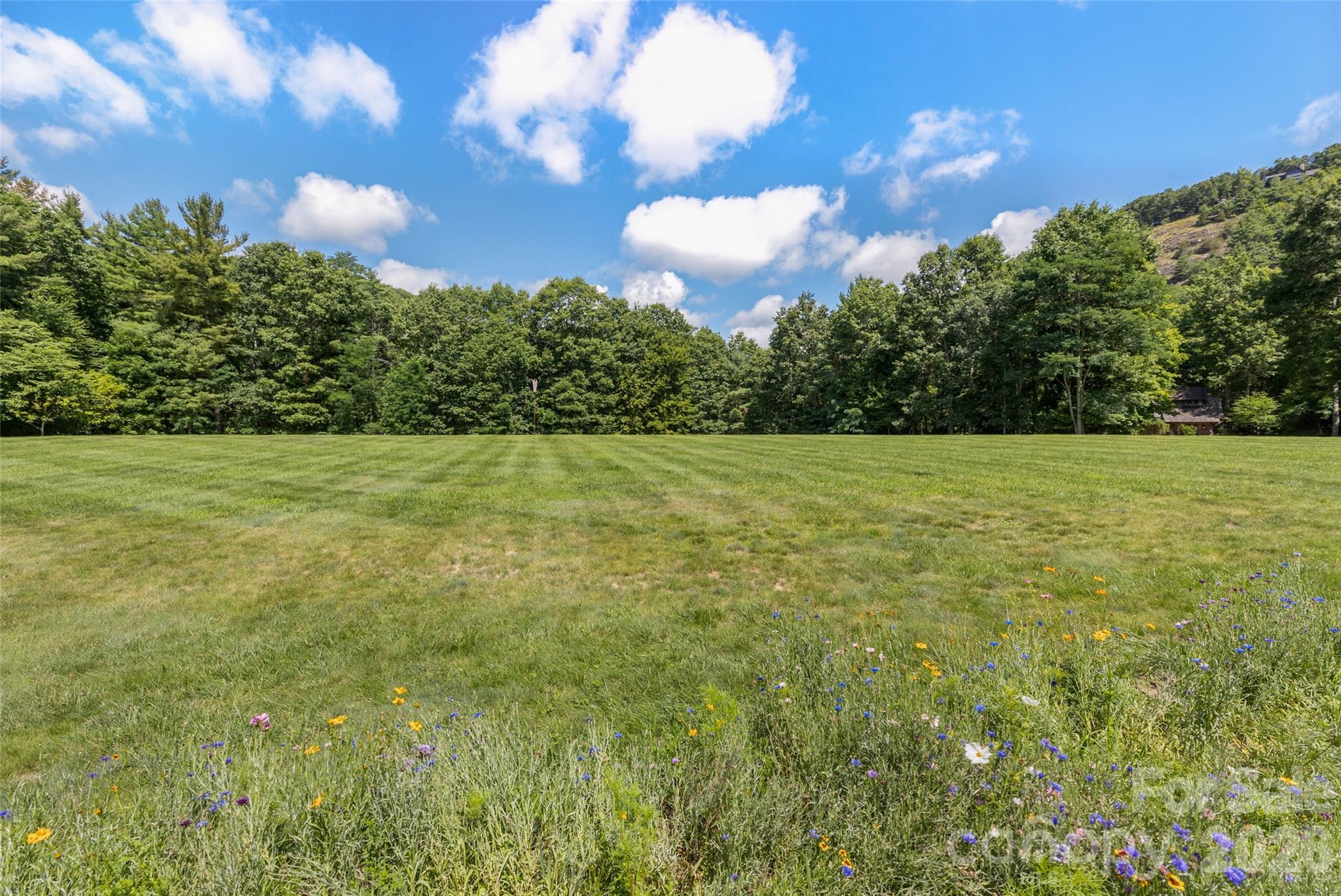 11 E Fish Camp Trail W19 Property Photo 47