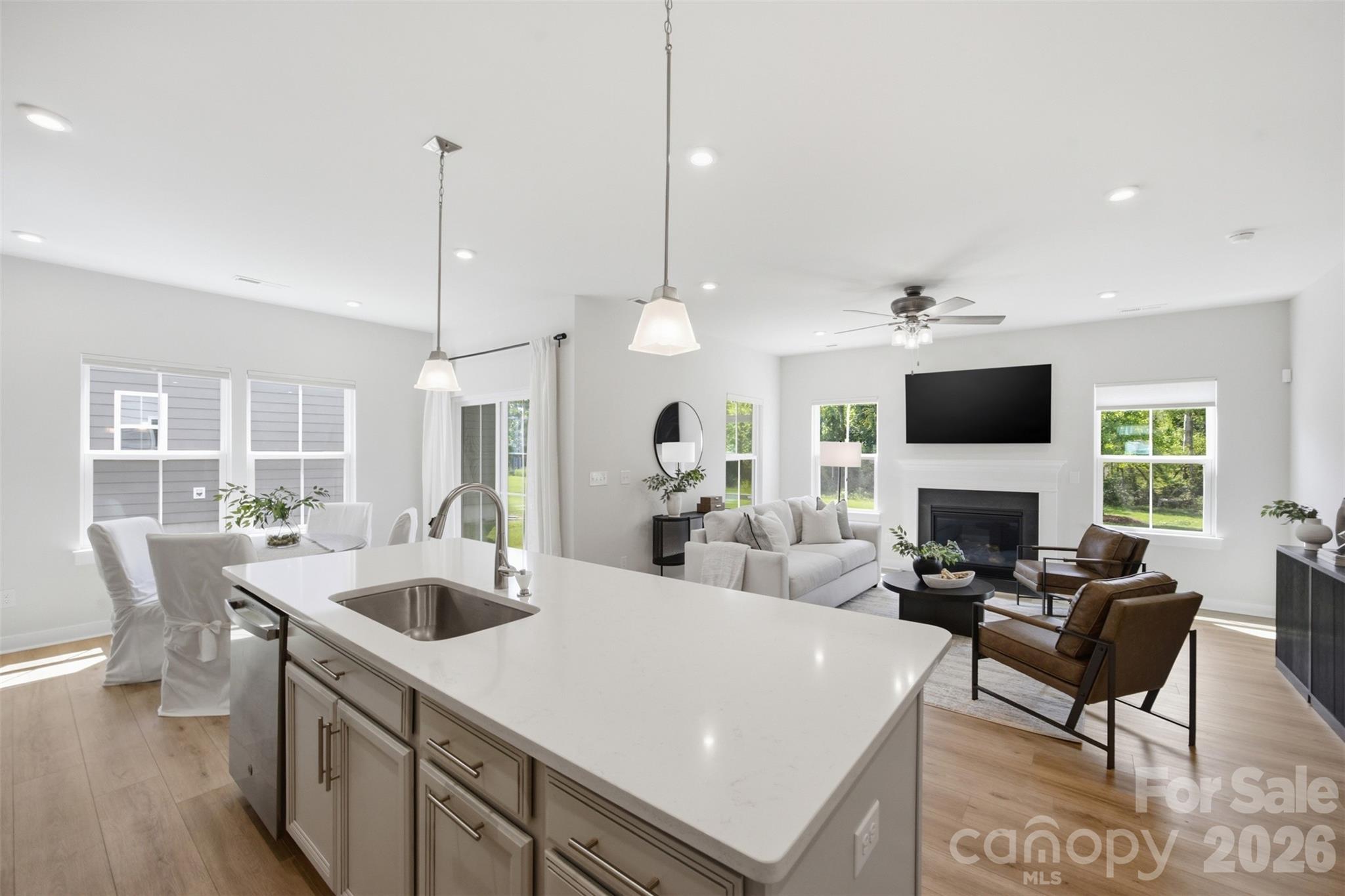 6428 Cambridge Drive Property Photo 3