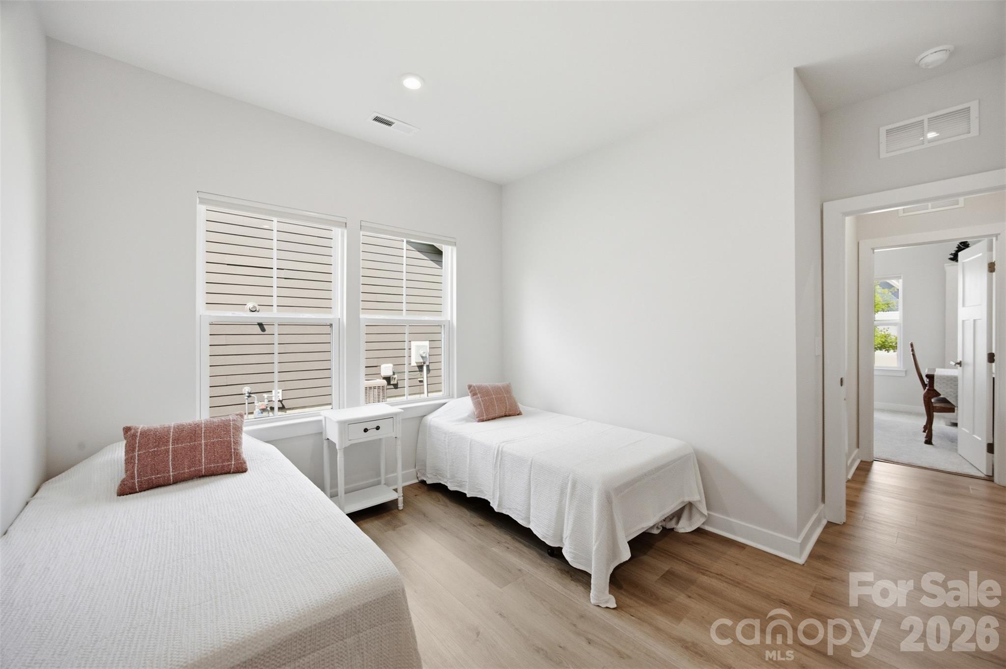 6428 Cambridge Drive Property Photo 15