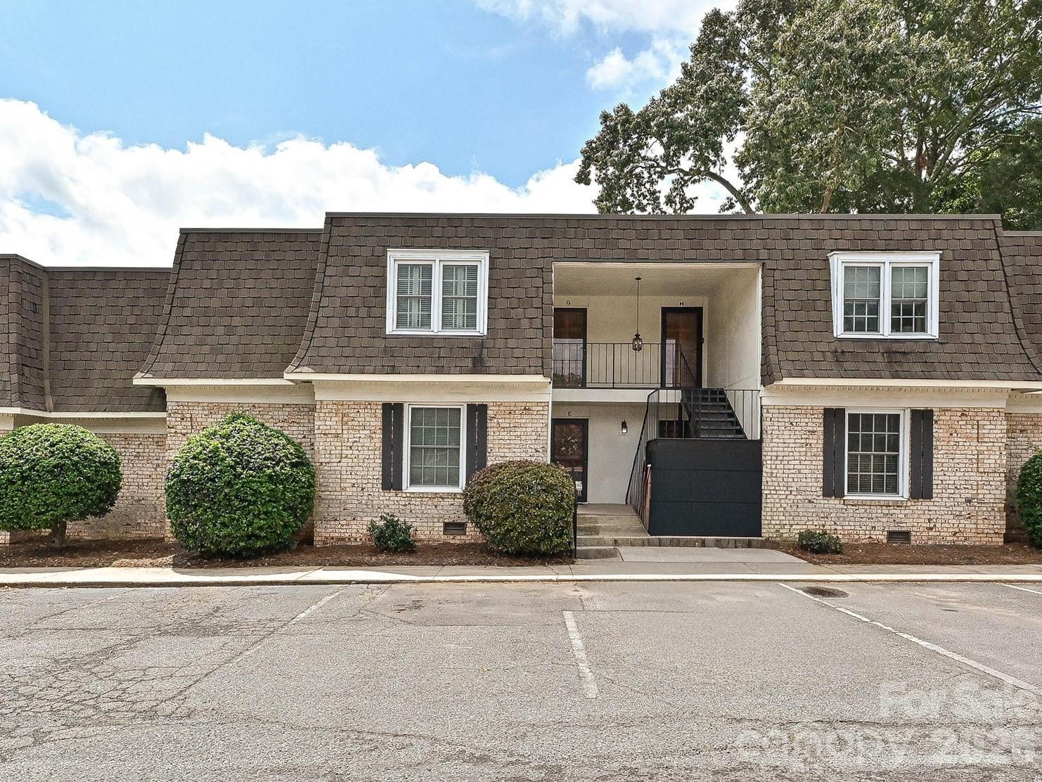 3520 Colony Road G Property Photo 1