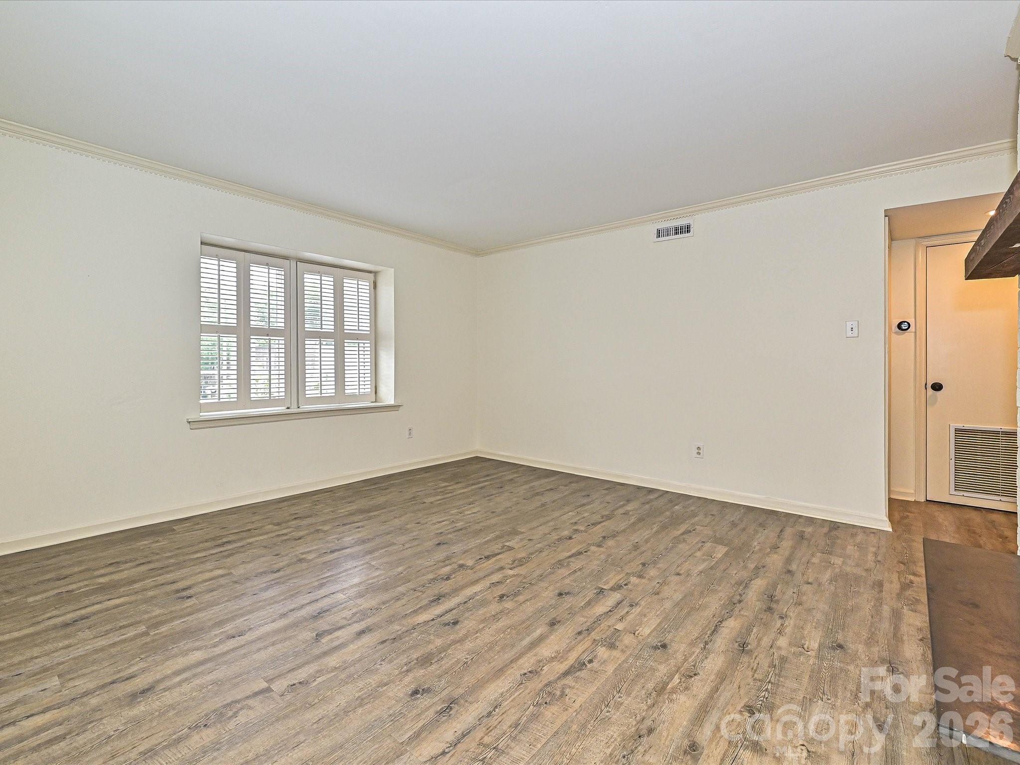3520 Colony Road G Property Photo 8