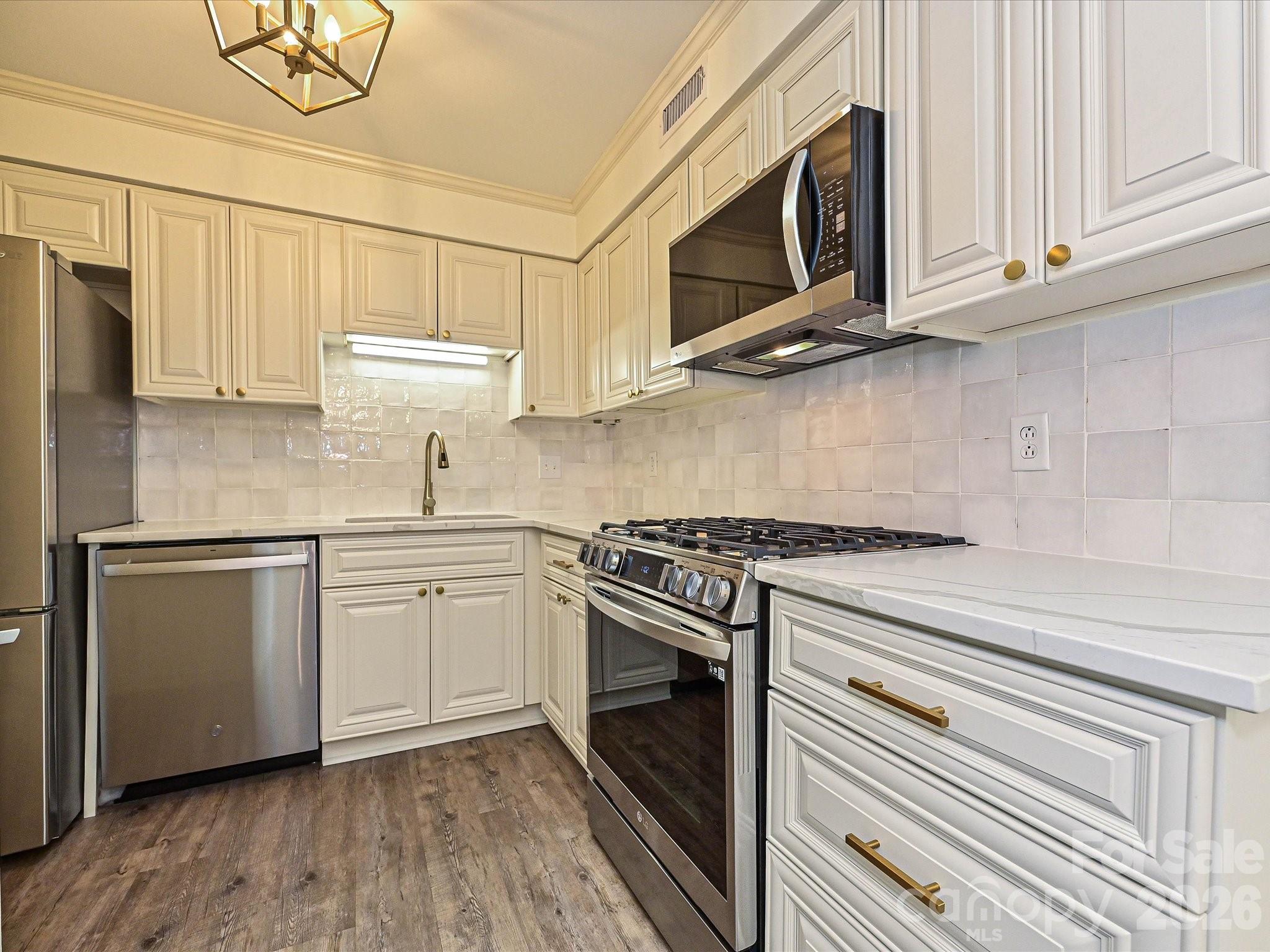 3520 Colony Road G Property Photo 18