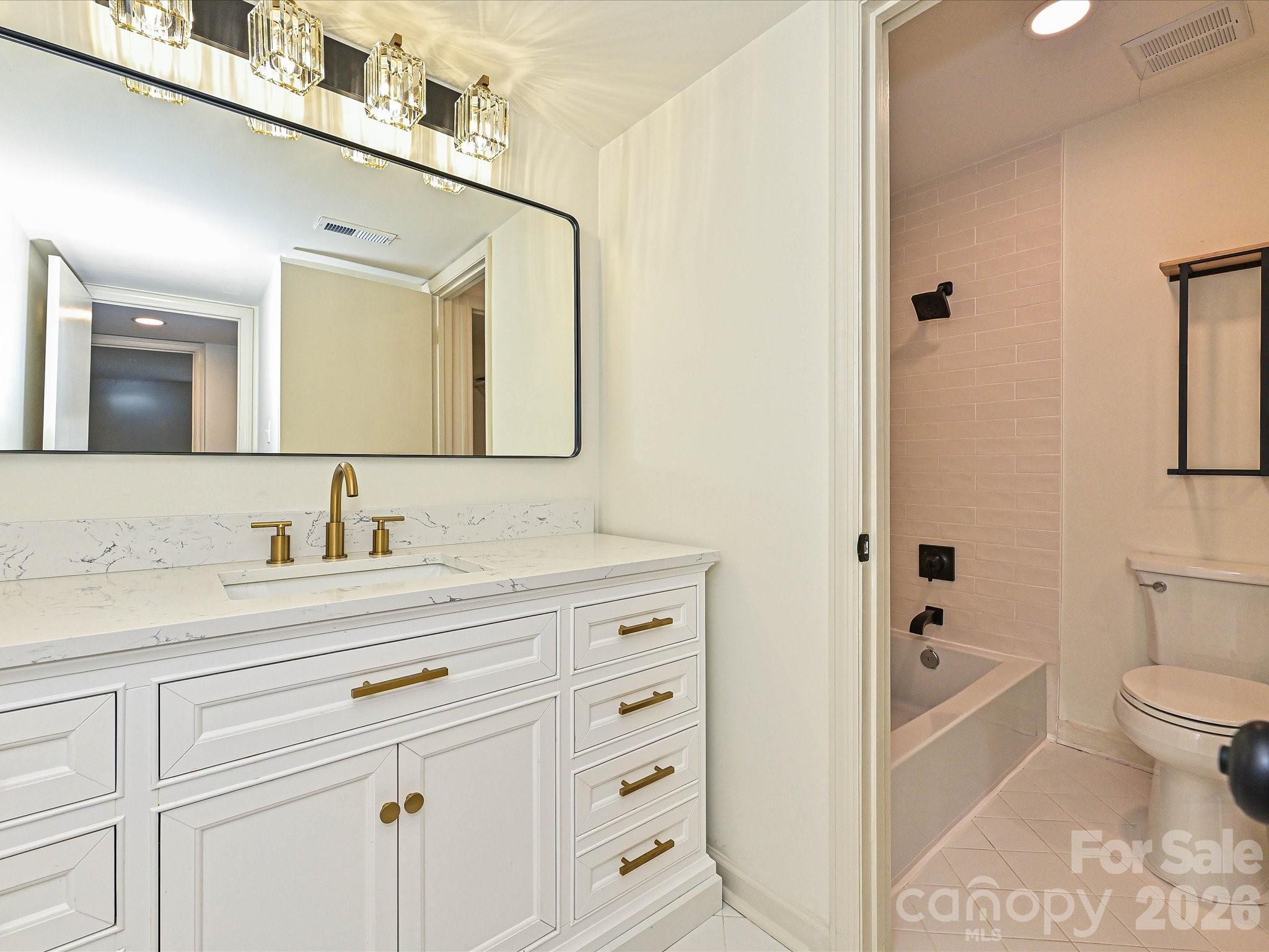 3520 Colony Road G Property Photo 28