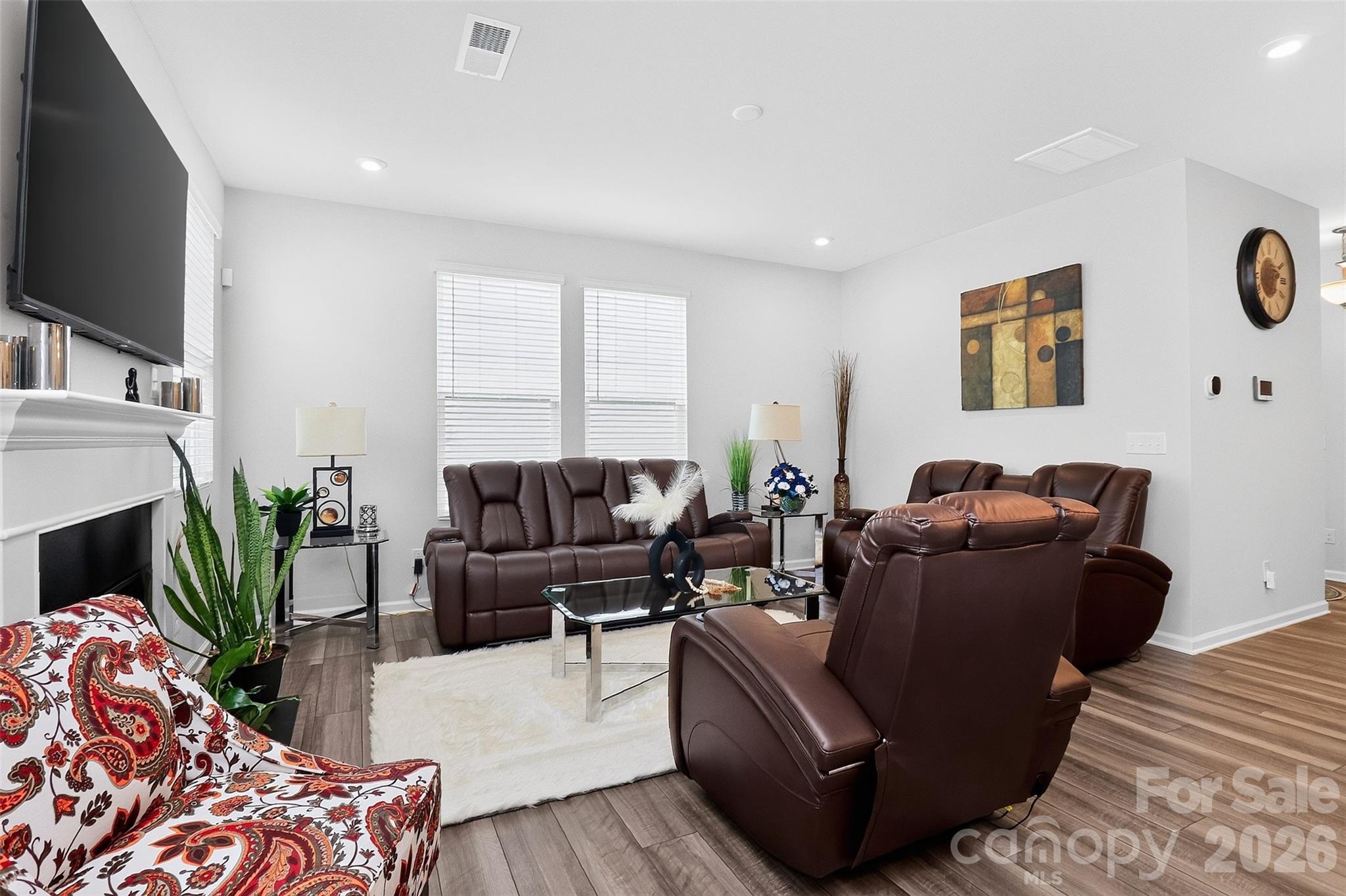 13327 Savaine Street Property Photo 8
