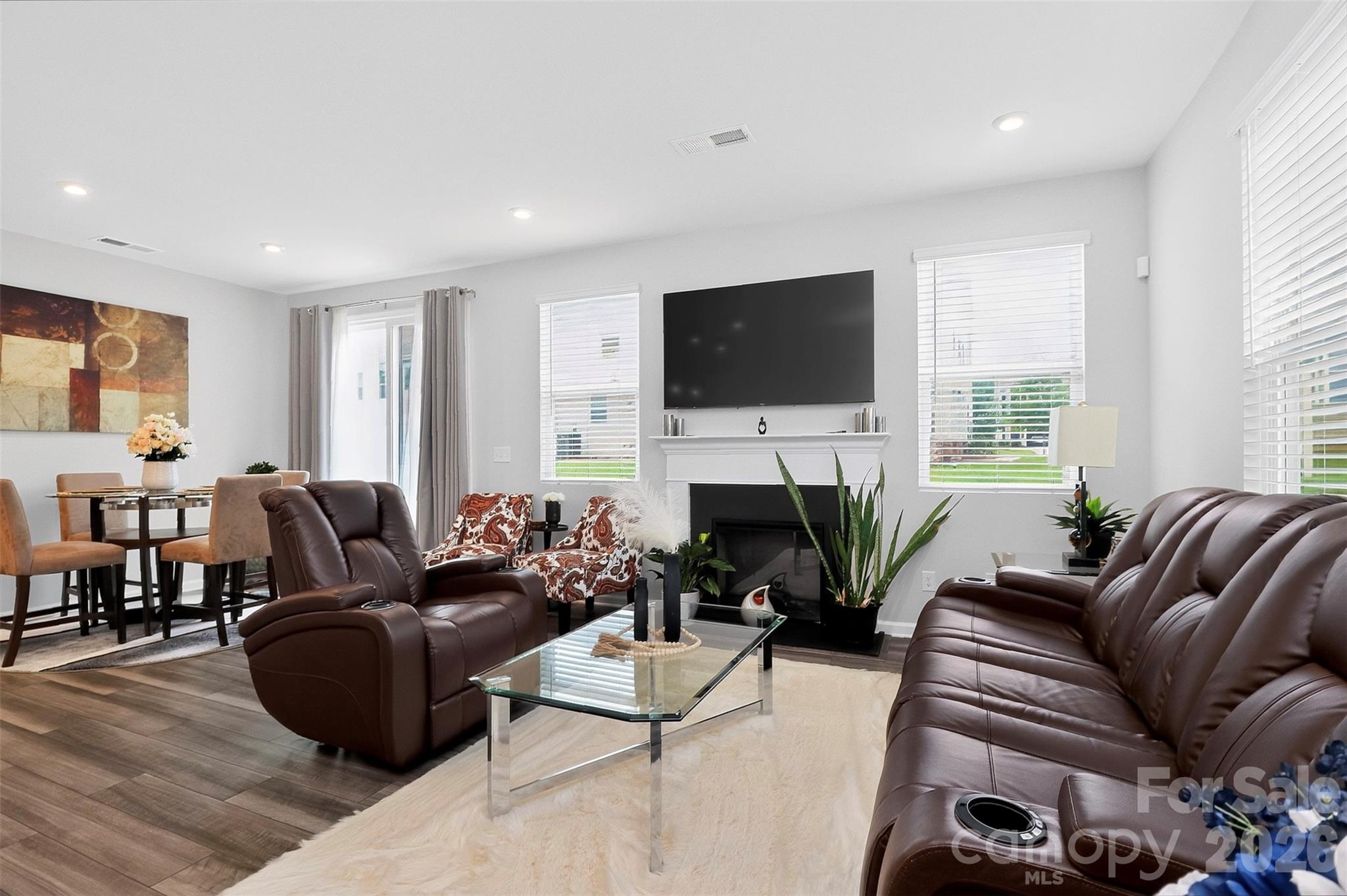 13327 Savaine Street Property Photo 9