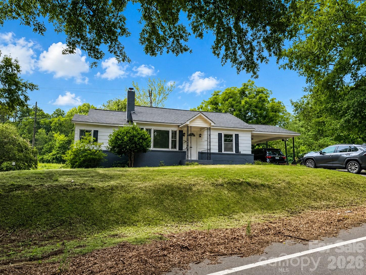 1499 Old Landsford Road Property Photo 1