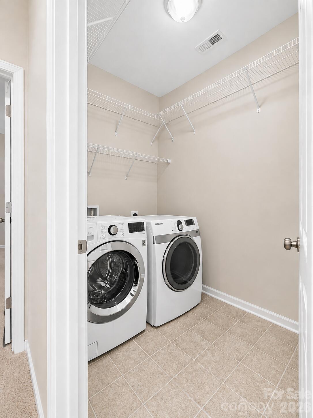9835 Shearwater Avenue Property Photo 15