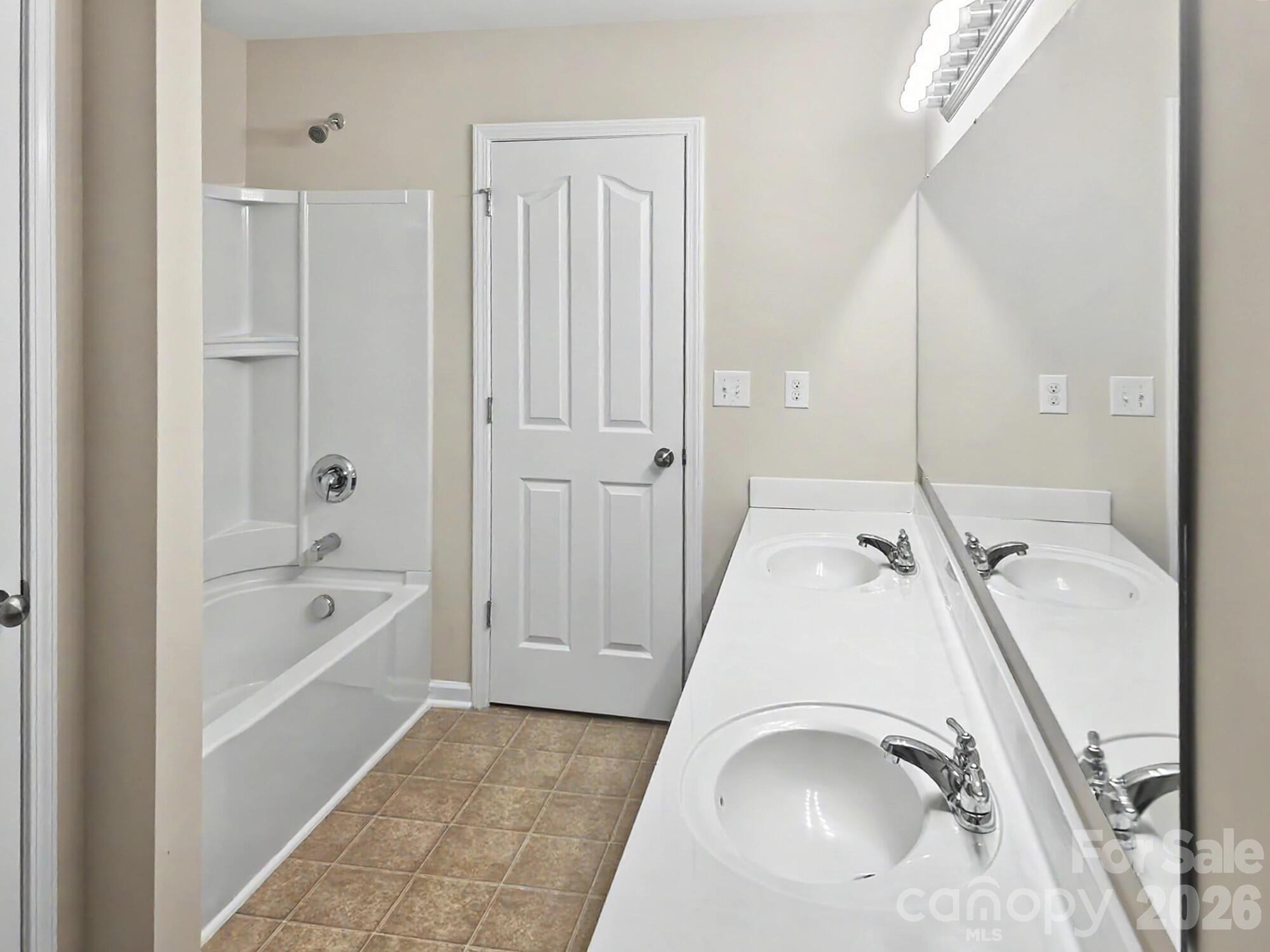 9835 Shearwater Avenue Property Photo 19