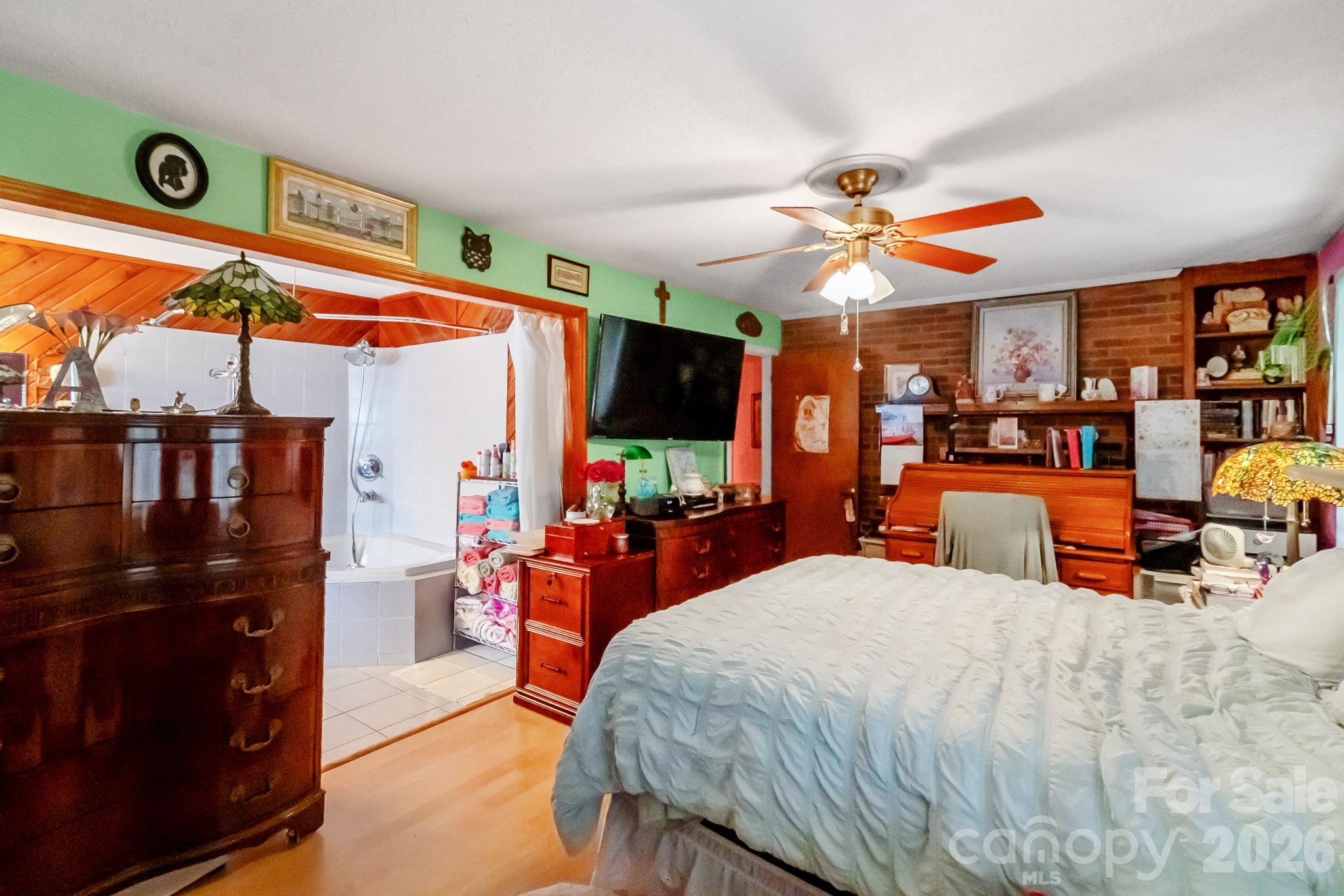 436 Allenton Street Property Photo 19