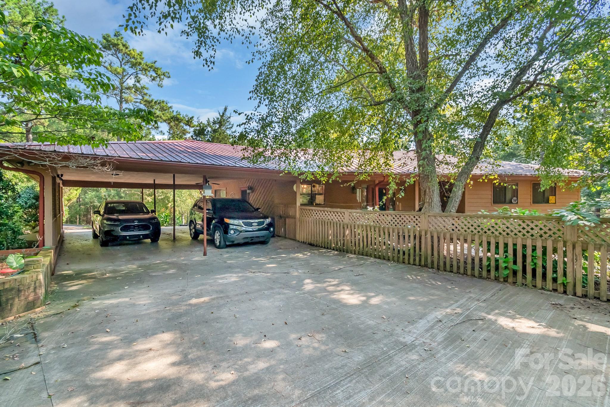 436 Allenton Street Property Photo 31