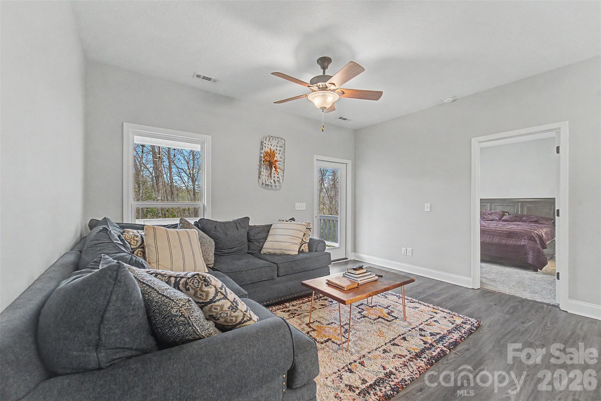 254 Ivory Lane Property Photo 8