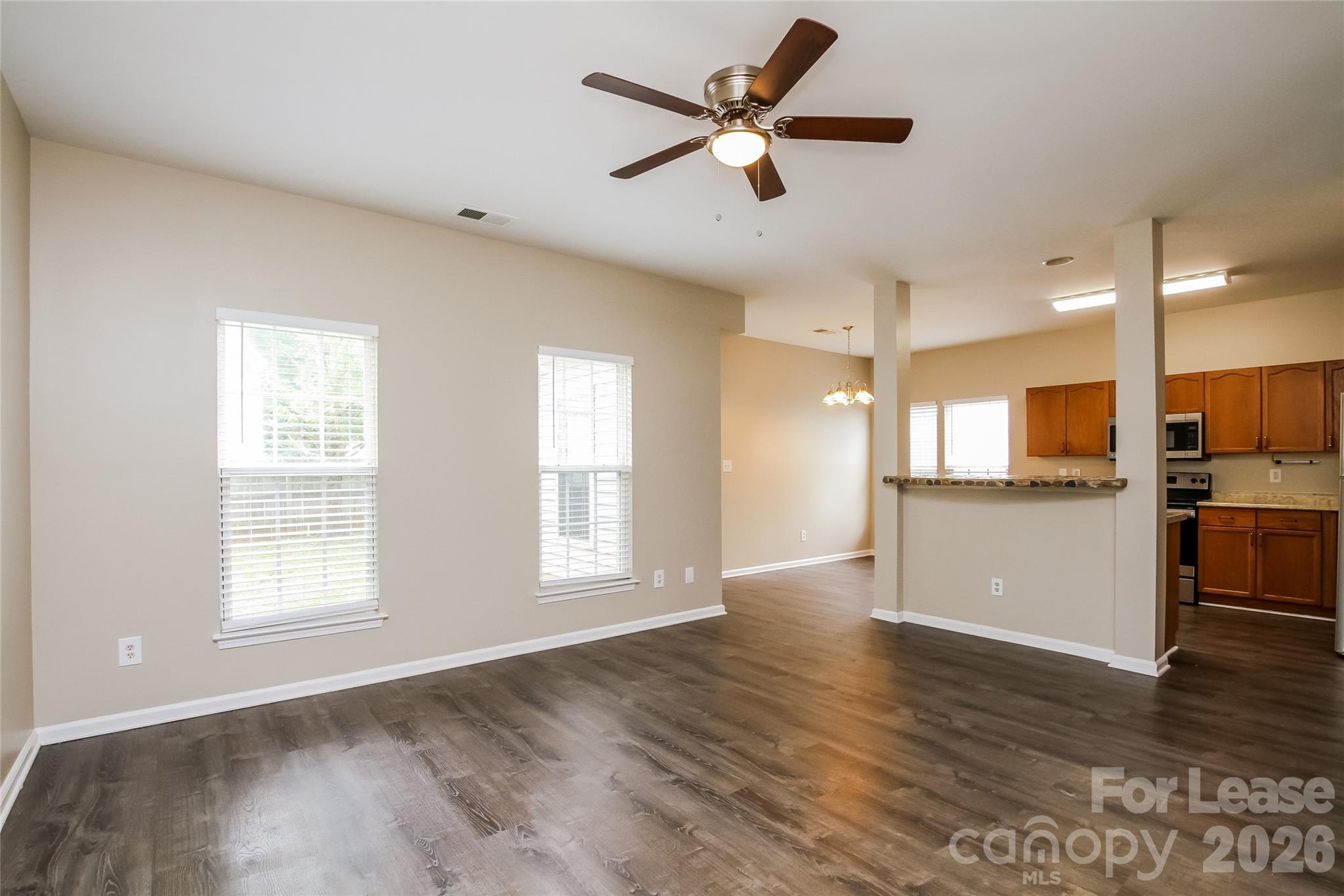 601 N Mulberry Street Property Photo 5