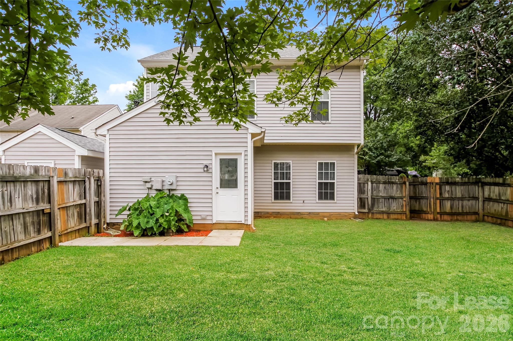 601 N Mulberry Street Property Photo 15