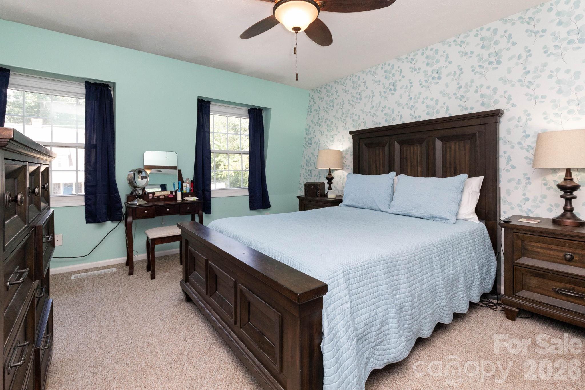 405 Southway Garden Road Property Photo 10