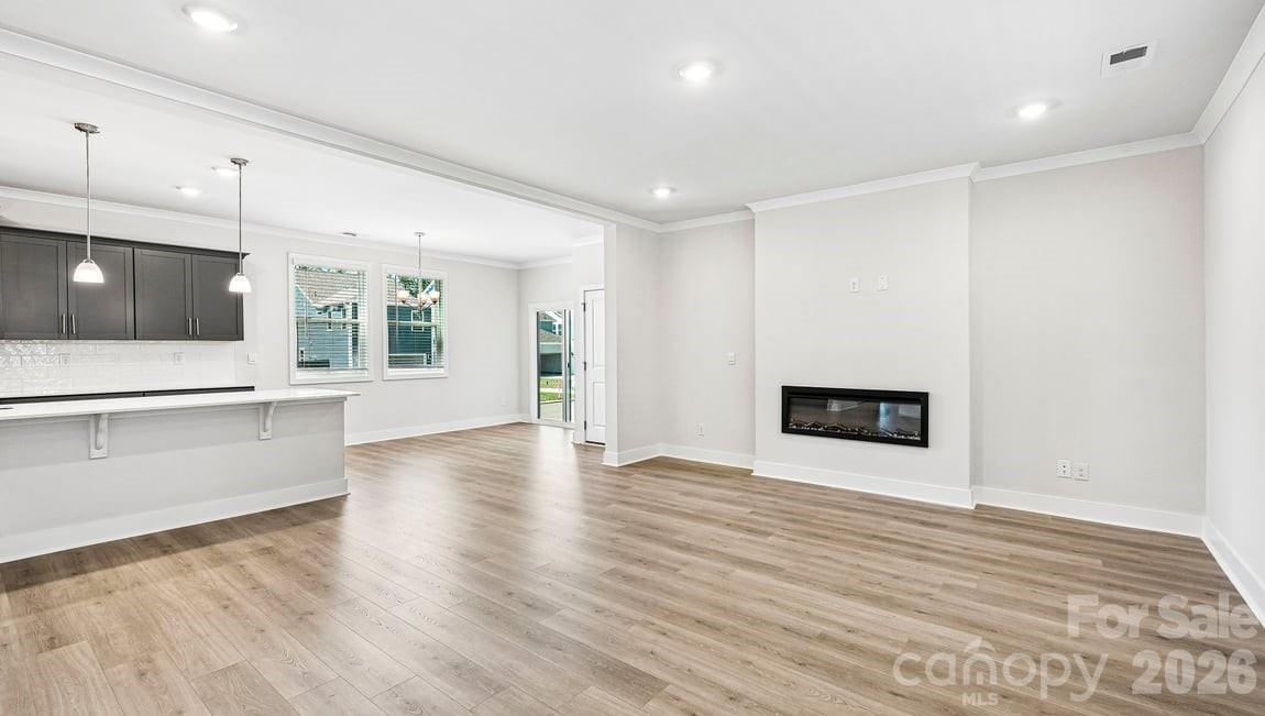 9336 Carver Avenue Property Photo 7