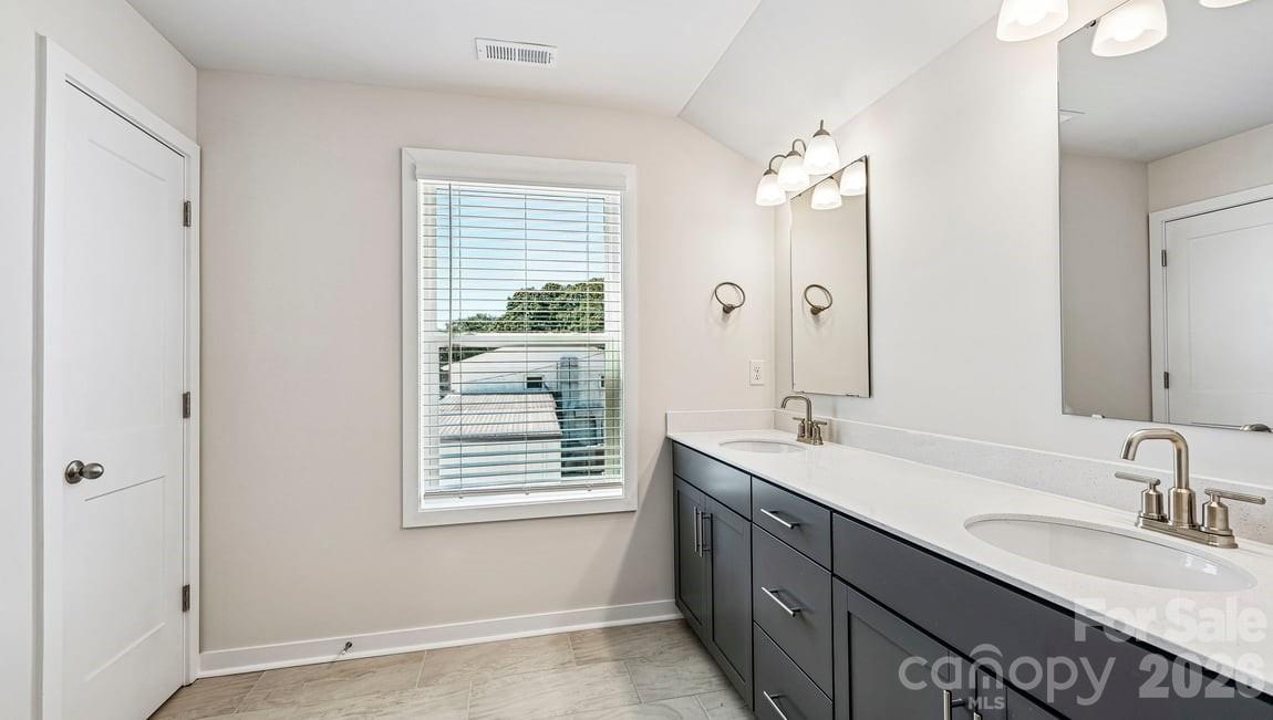9336 Carver Avenue Property Photo 25