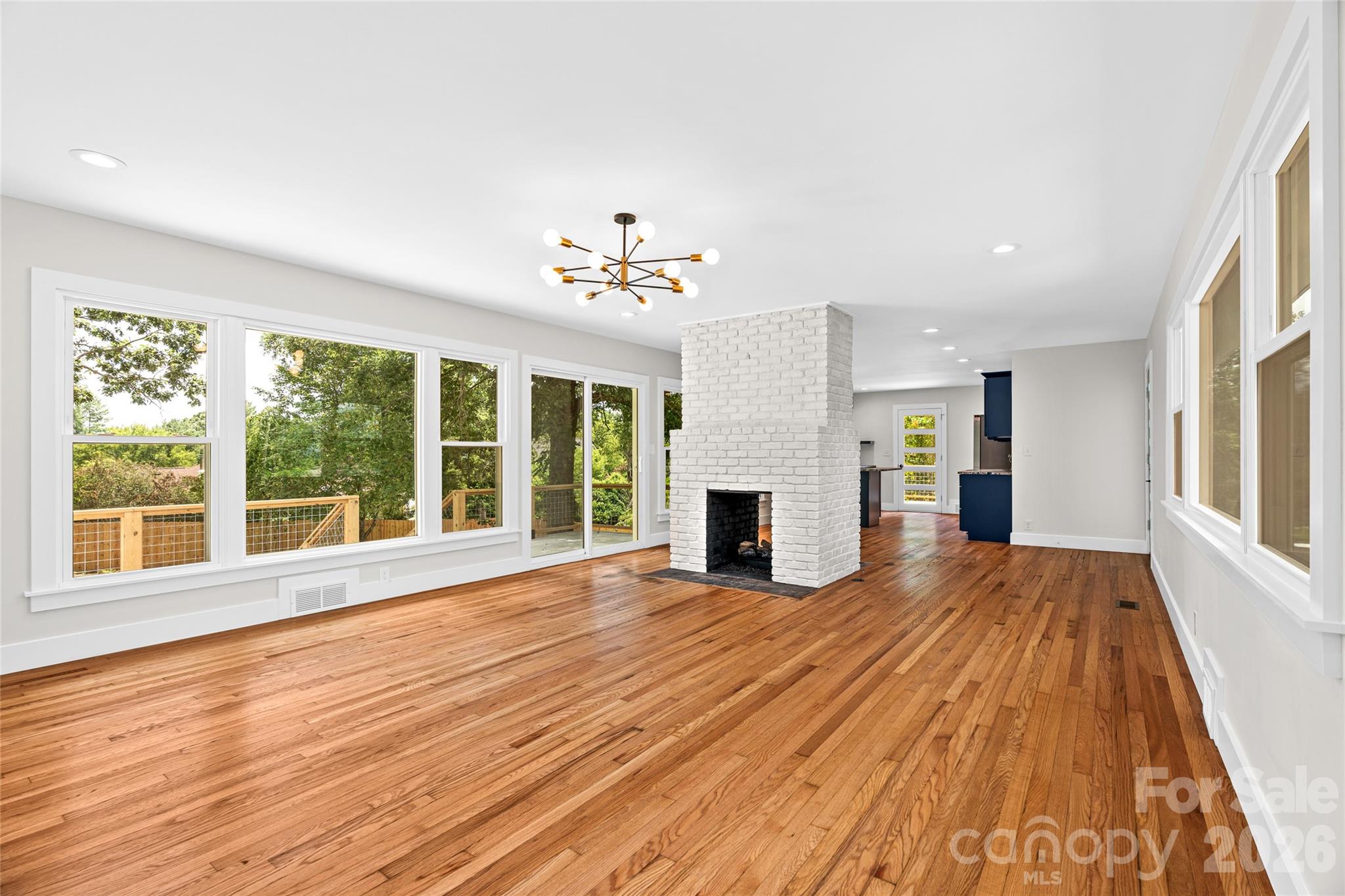 155 Oak Terrace Property Photo 25