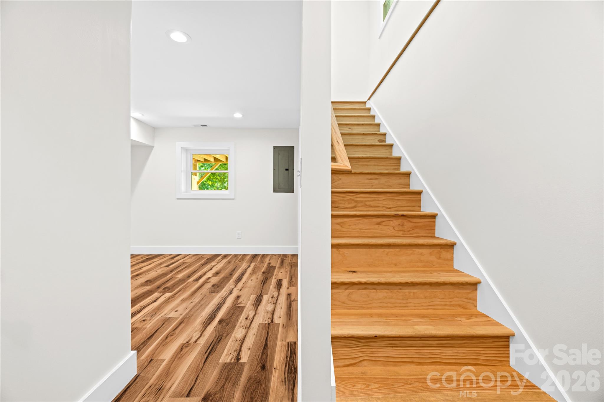 155 Oak Terrace Property Photo 35