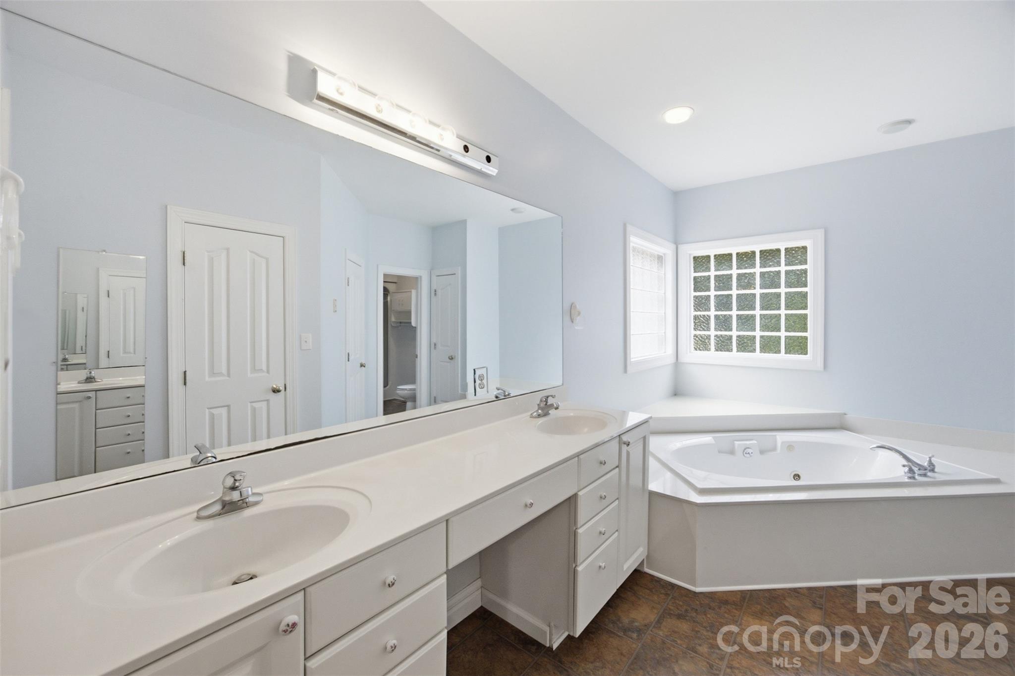 142 Griffin Street Property Photo 12
