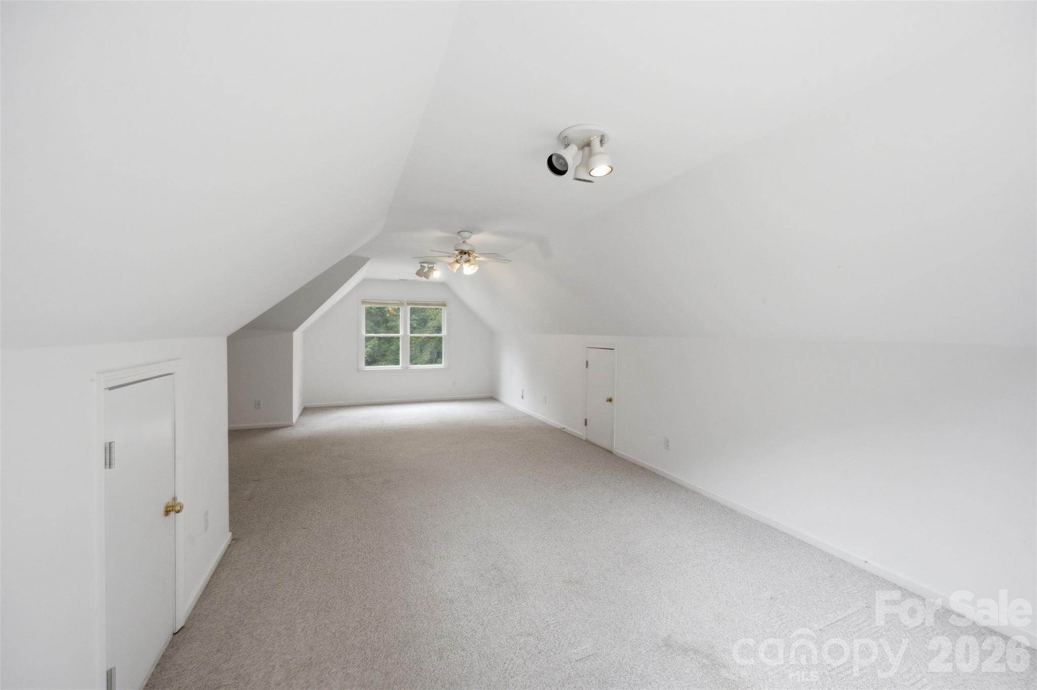 142 Griffin Street Property Photo 31