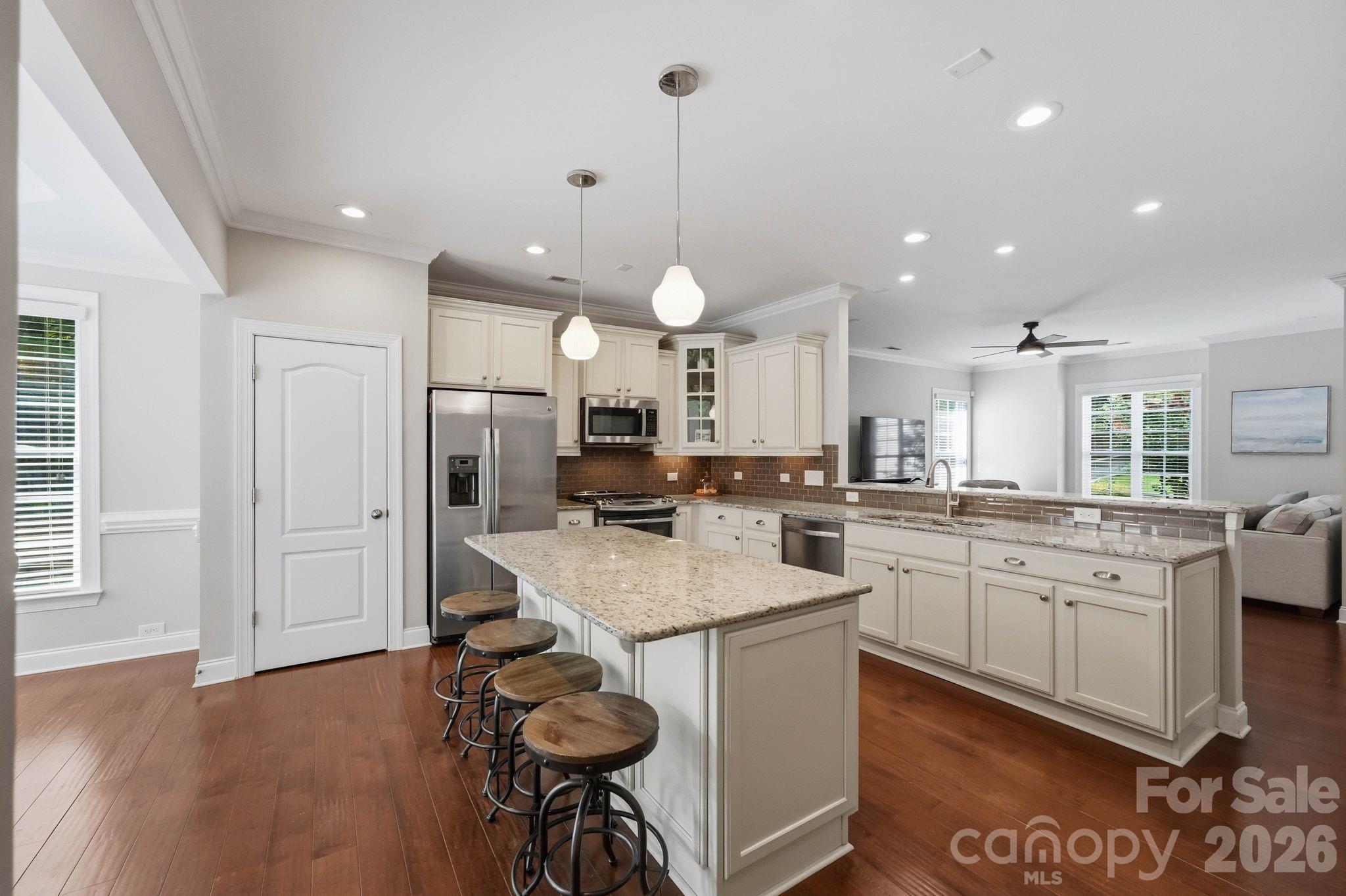 18609 Boulder Rock Loop 18 Property Photo 4