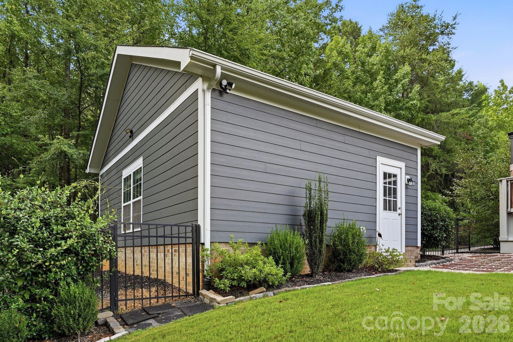 18609 Boulder Rock Loop 18 Property Photo 40