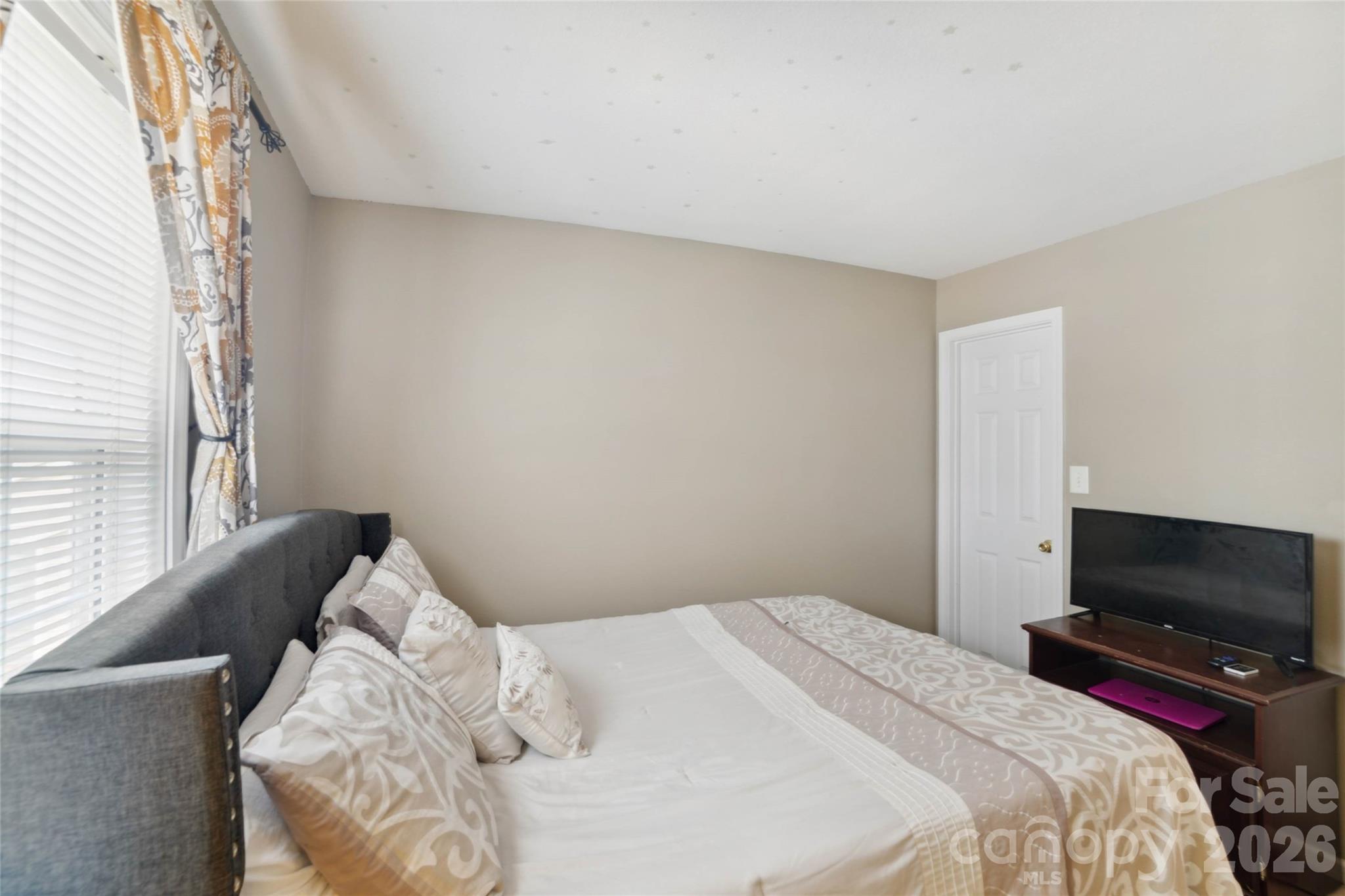 1508 Hollow Maple Drive Property Photo 7