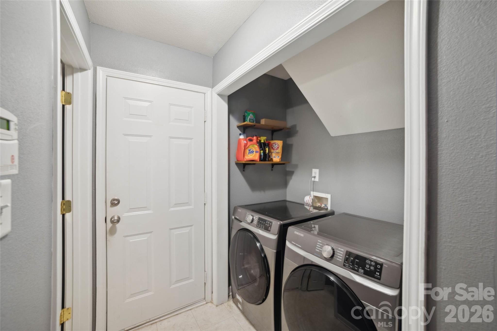 1508 Hollow Maple Drive Property Photo 14