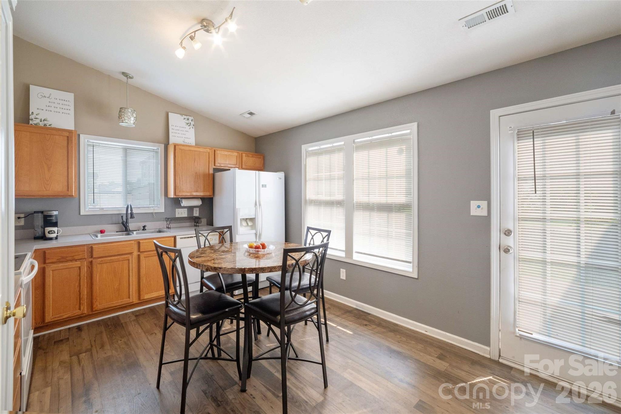1508 Hollow Maple Drive Property Photo 18