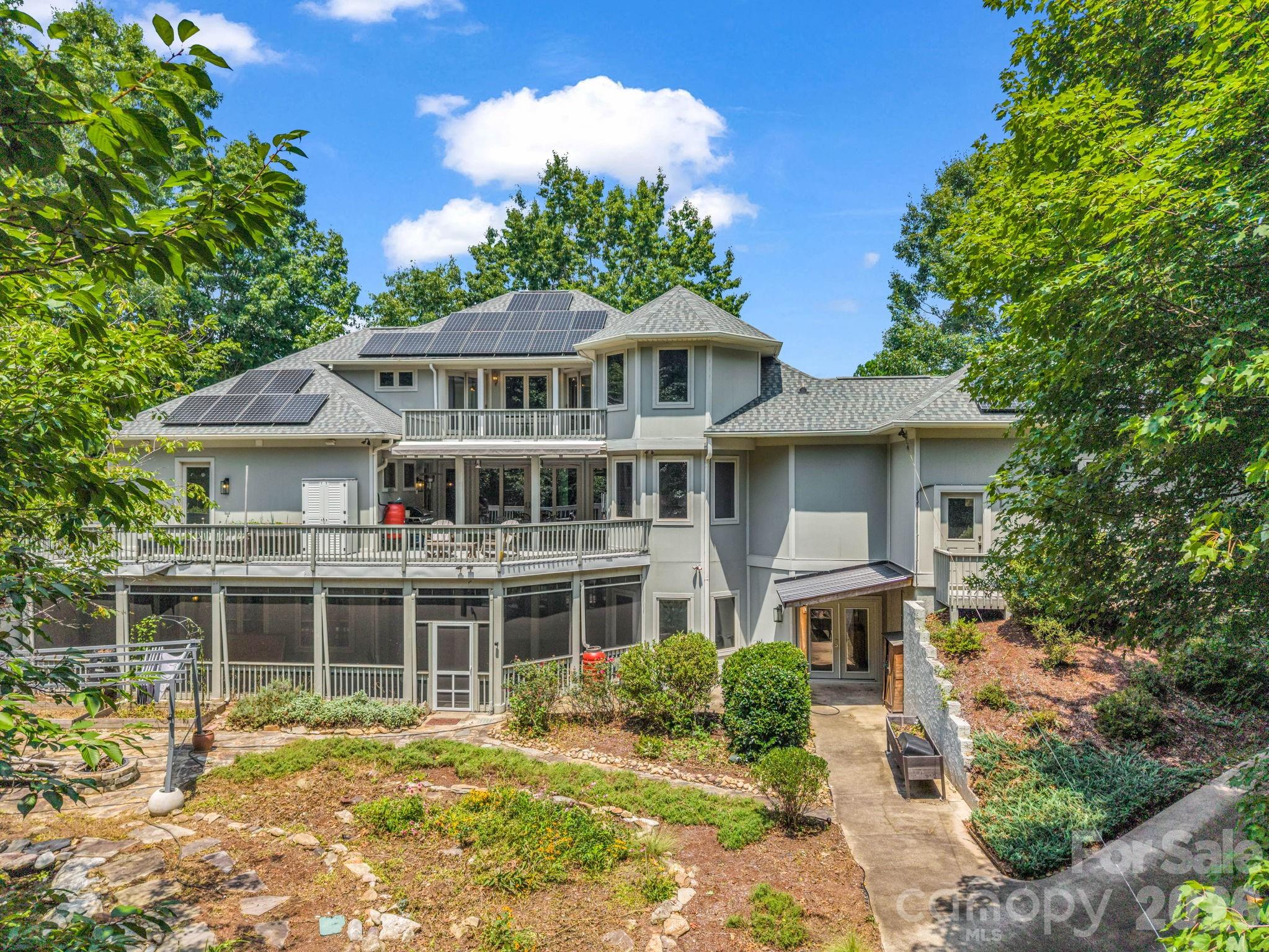556 Quail Ridge Boulevard Property Photo 1